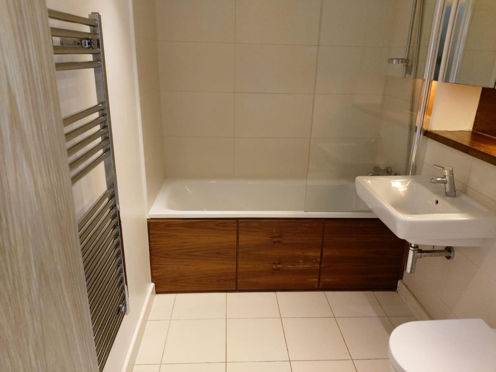 Appartement Heronsgate Gh016 Londen