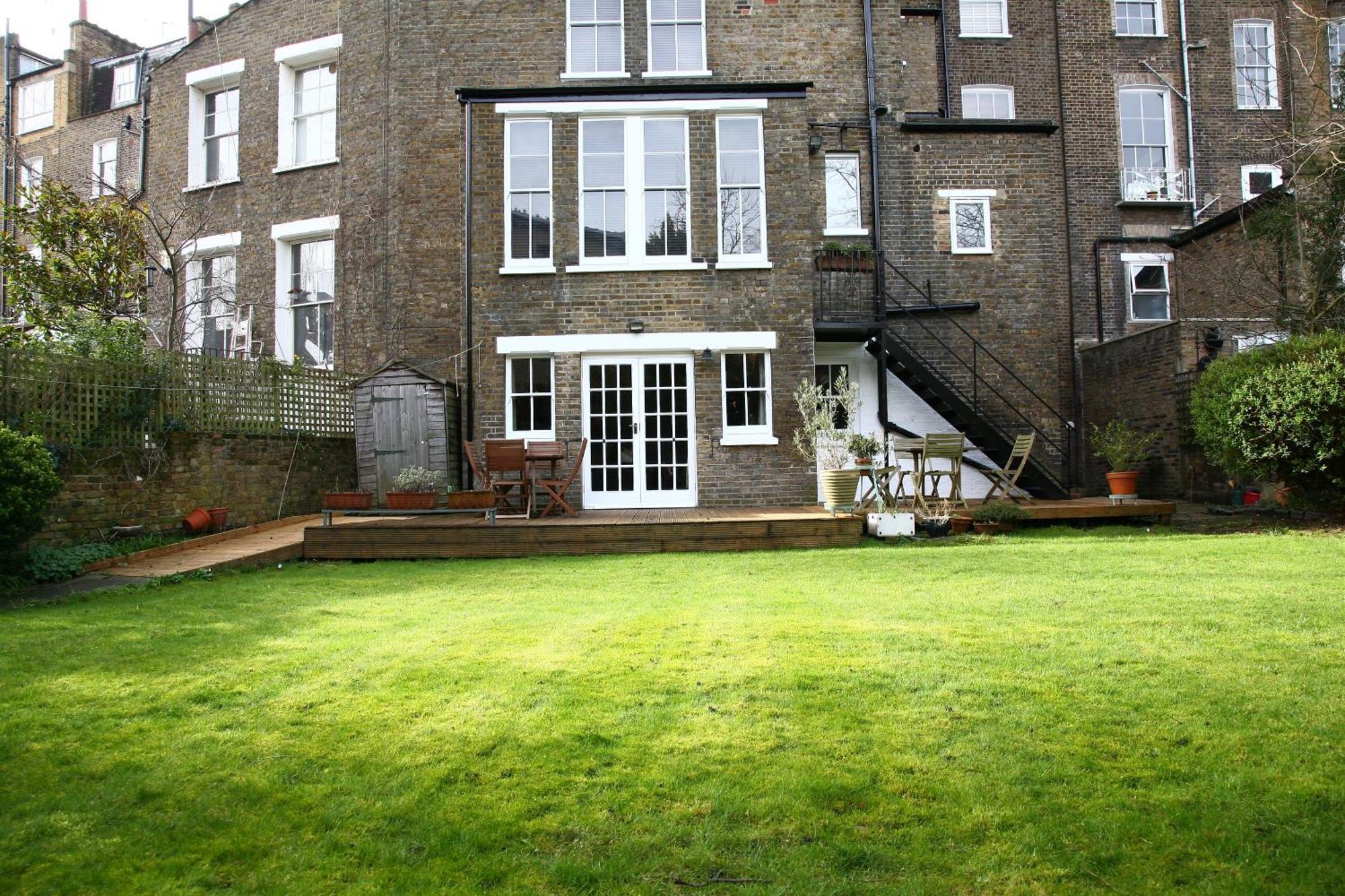 Garden Flat In A Quiet Camden Spot Appartamento *