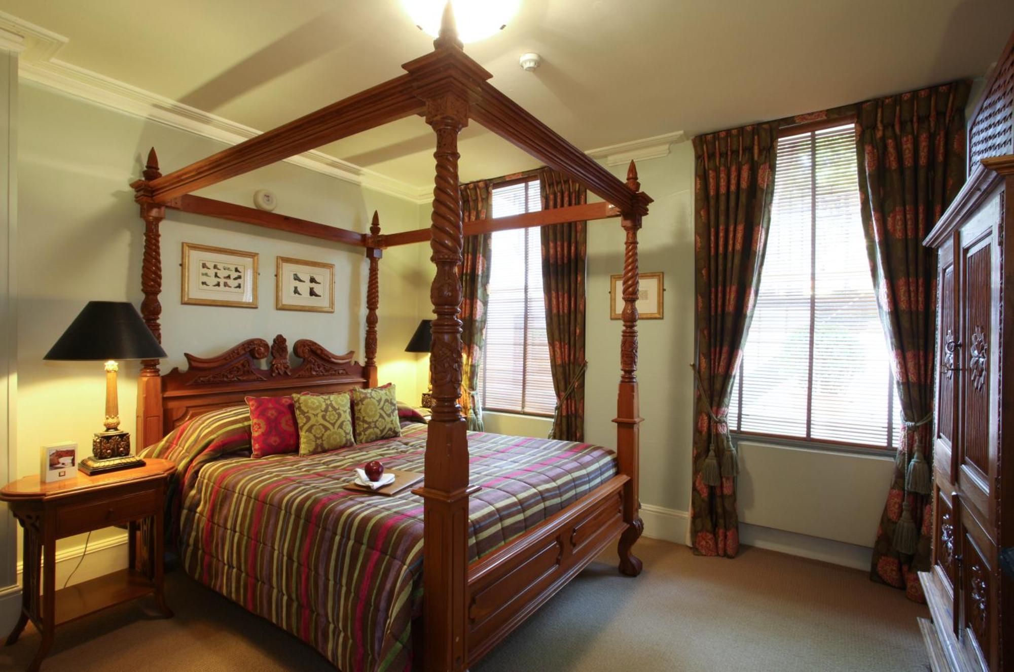 Hotel Twenty Nevern Square 4*