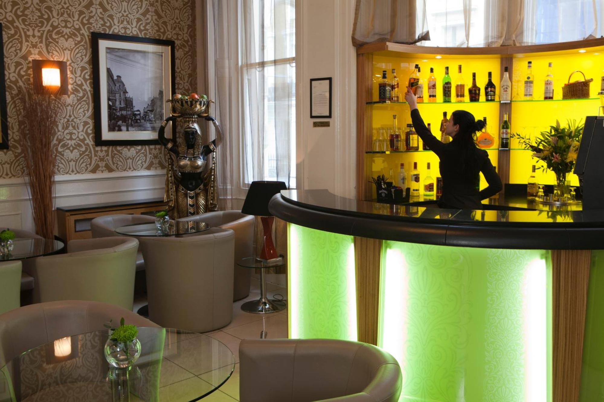 Hotel Park Grand Paddington Court