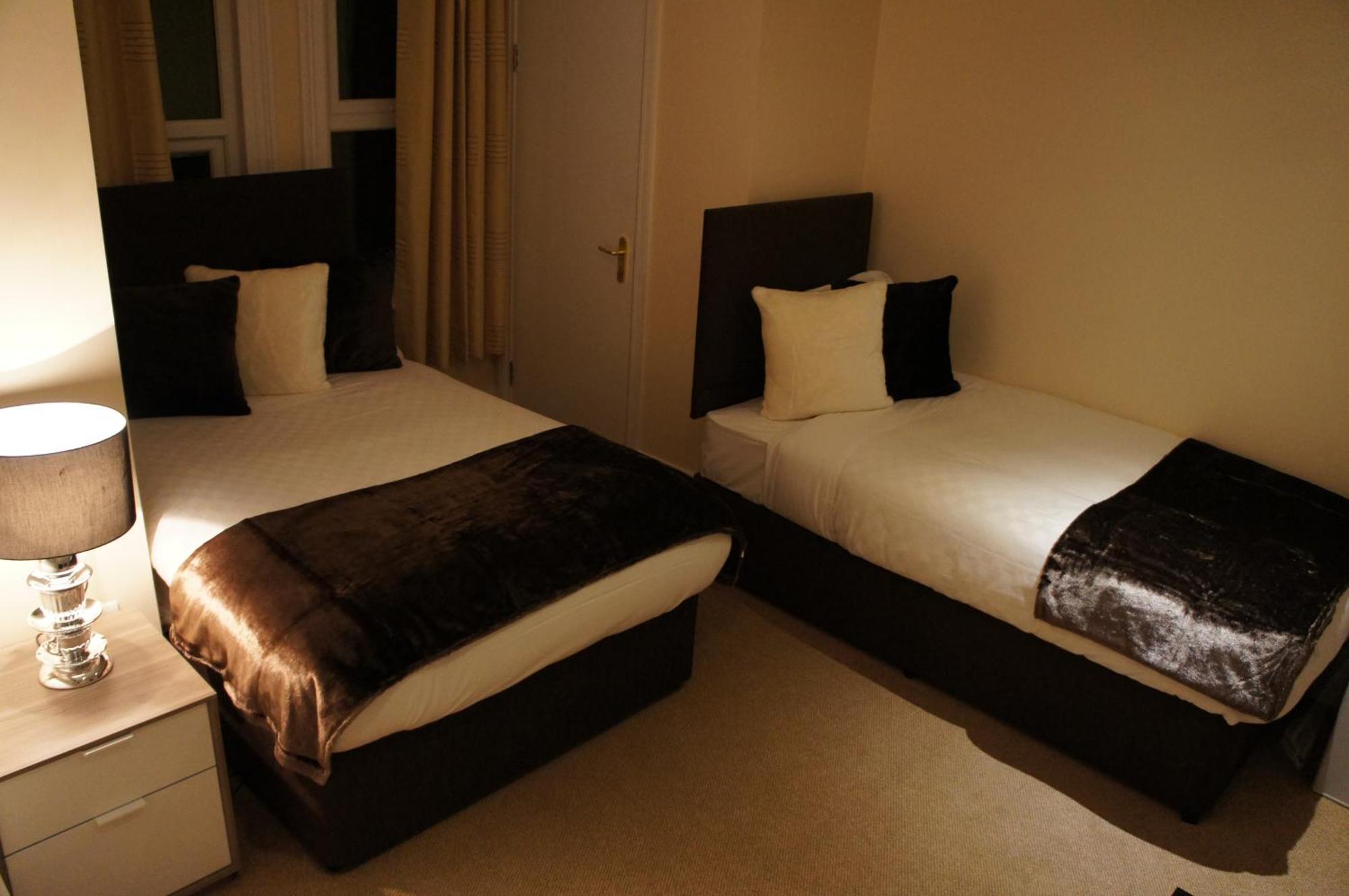 Hotell Sapphire 3*