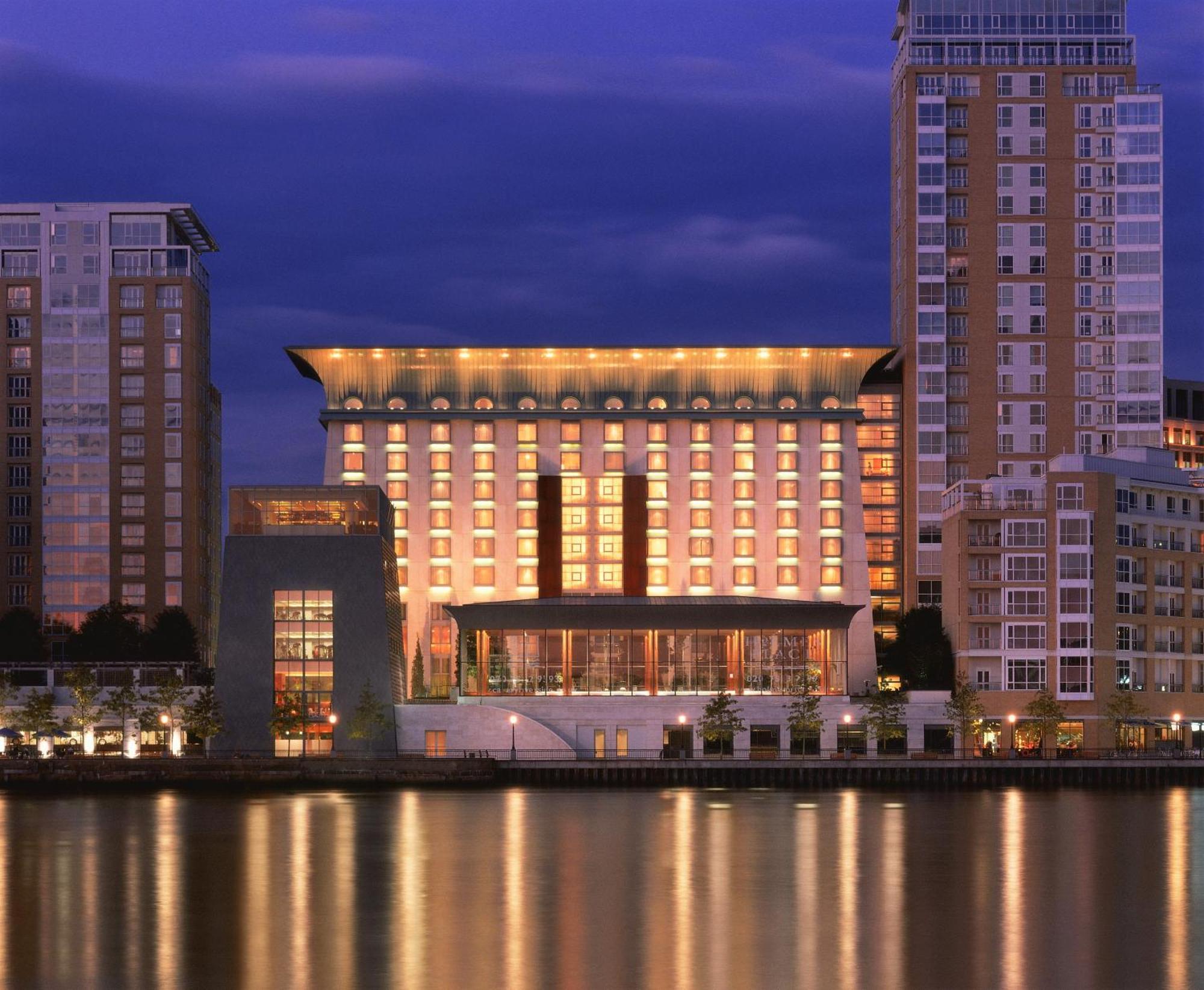 Canary Riverside Plaza London