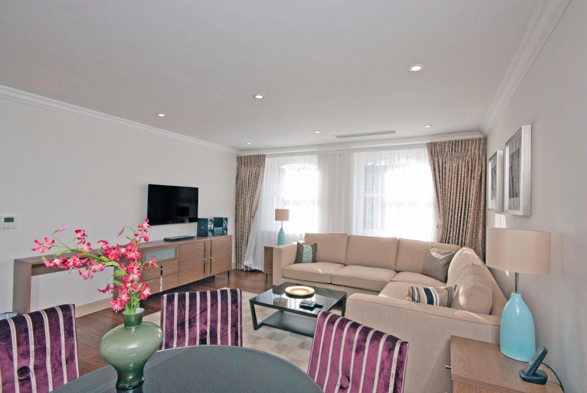 Claverley Court Knightsbridge