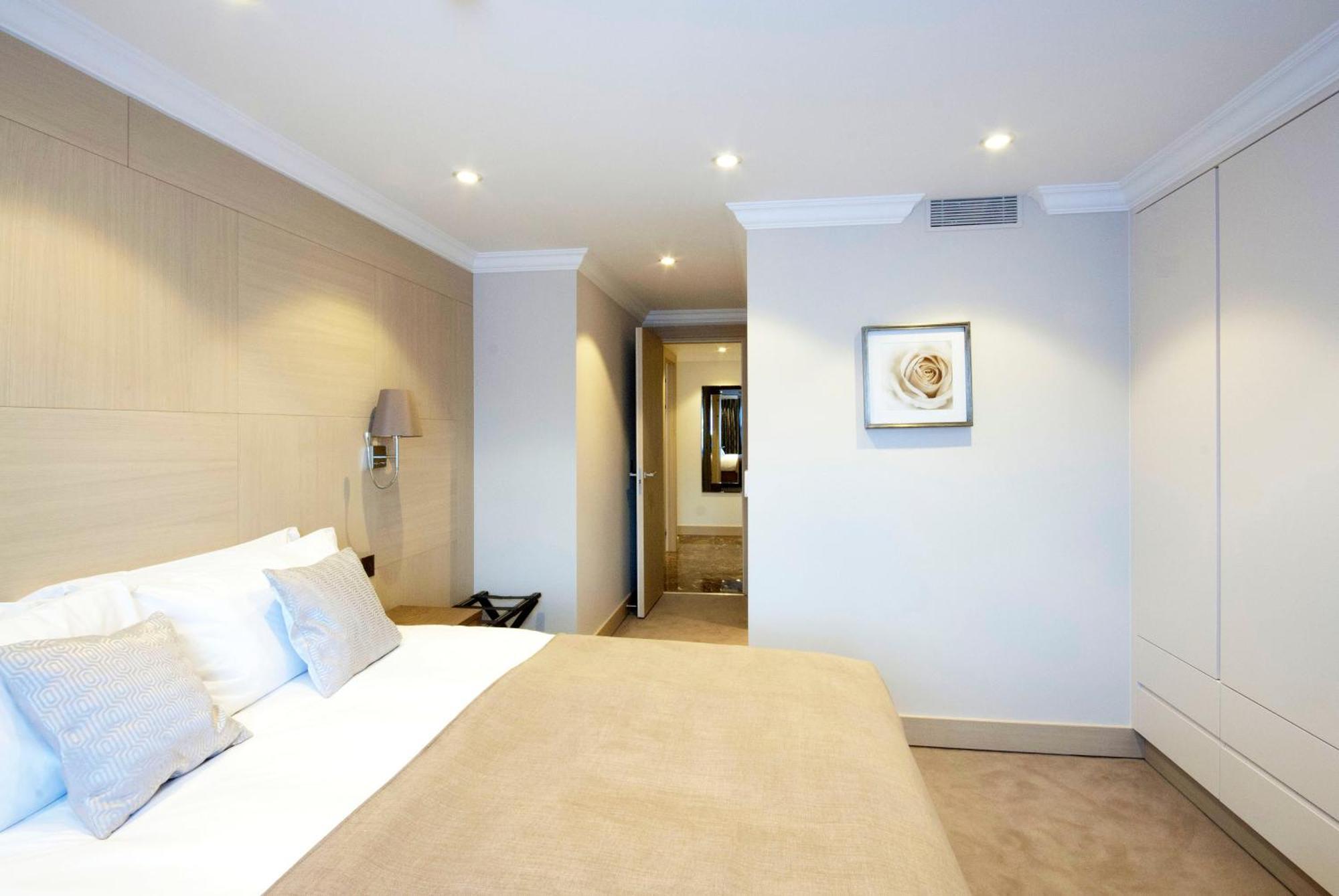 Claverley Court Knightsbridge