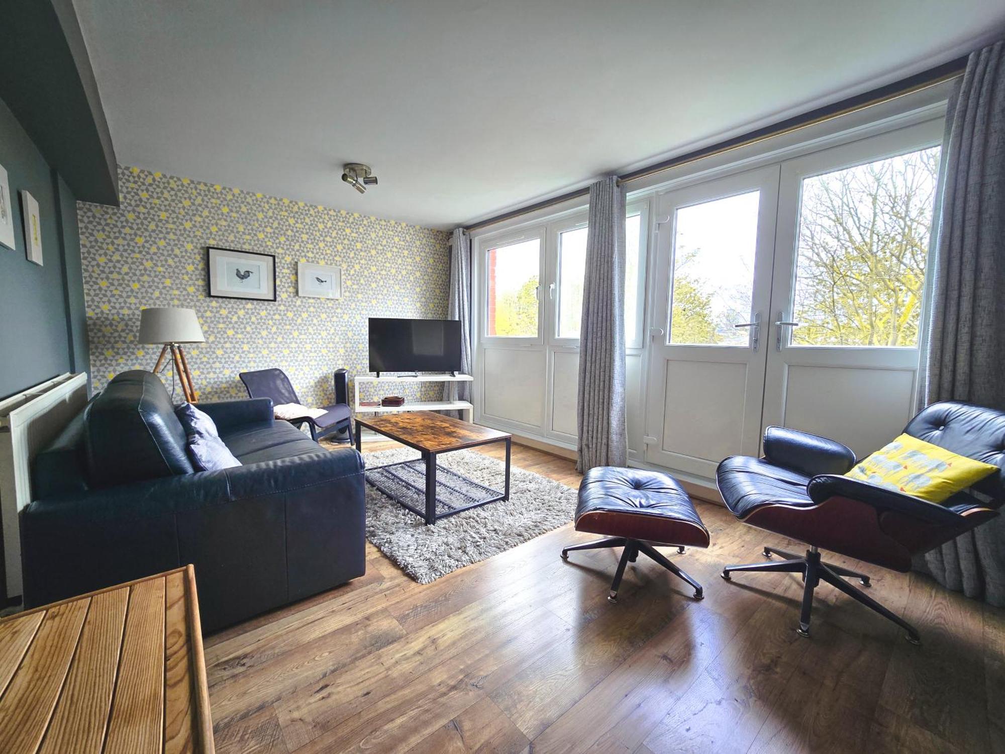 Appartement Modern Central Family-home For 6 *