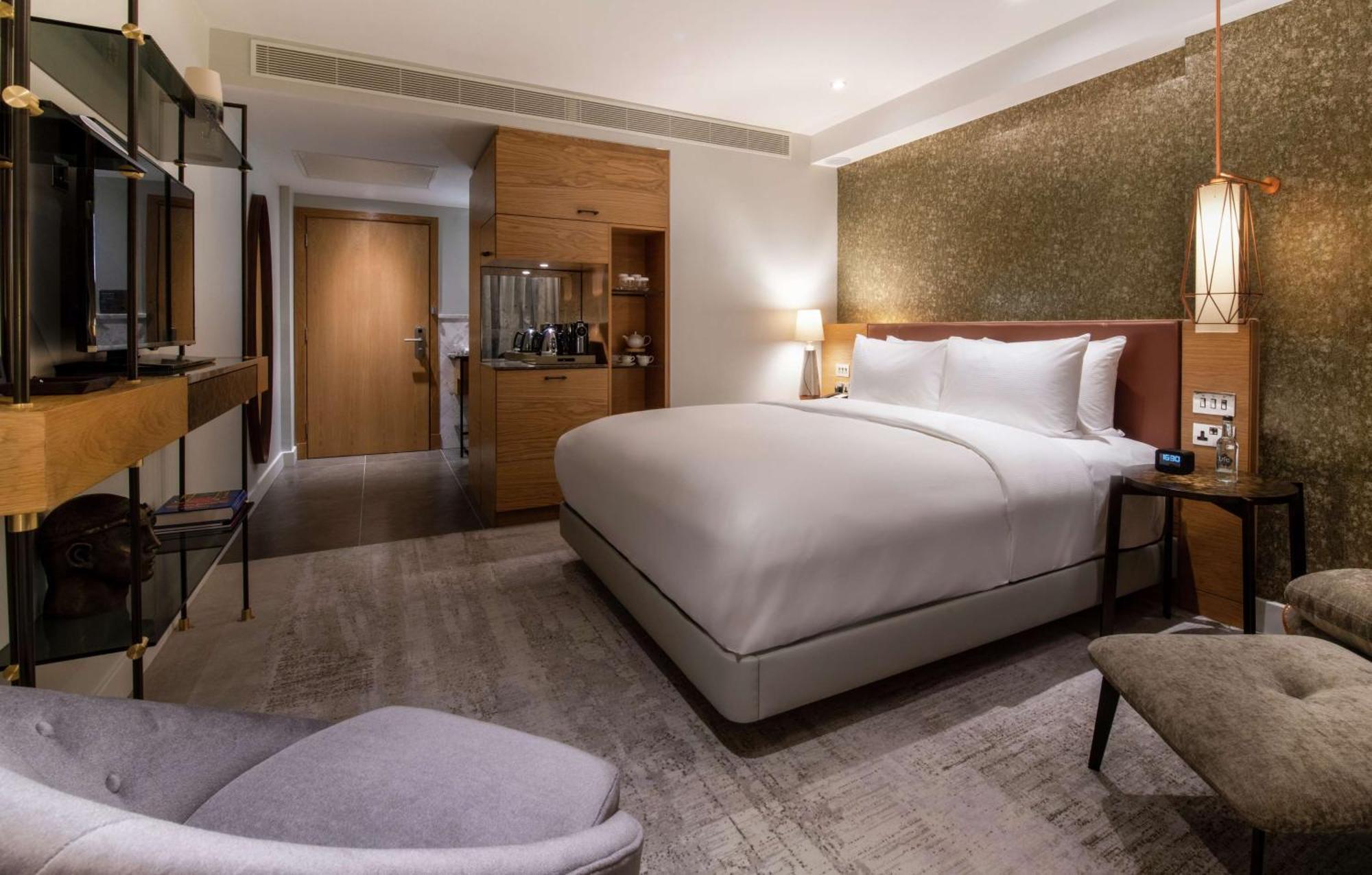 Hotel Lincoln Plaza London, Curio Collection By Hilton