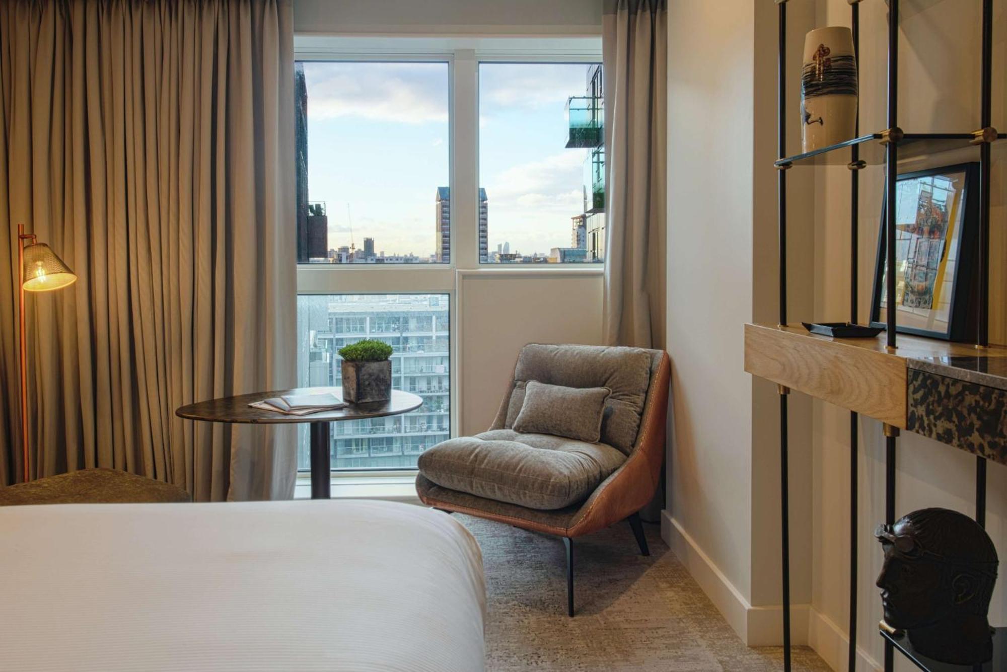 Hotel Lincoln Plaza London, Curio Collection By Hilton Londen