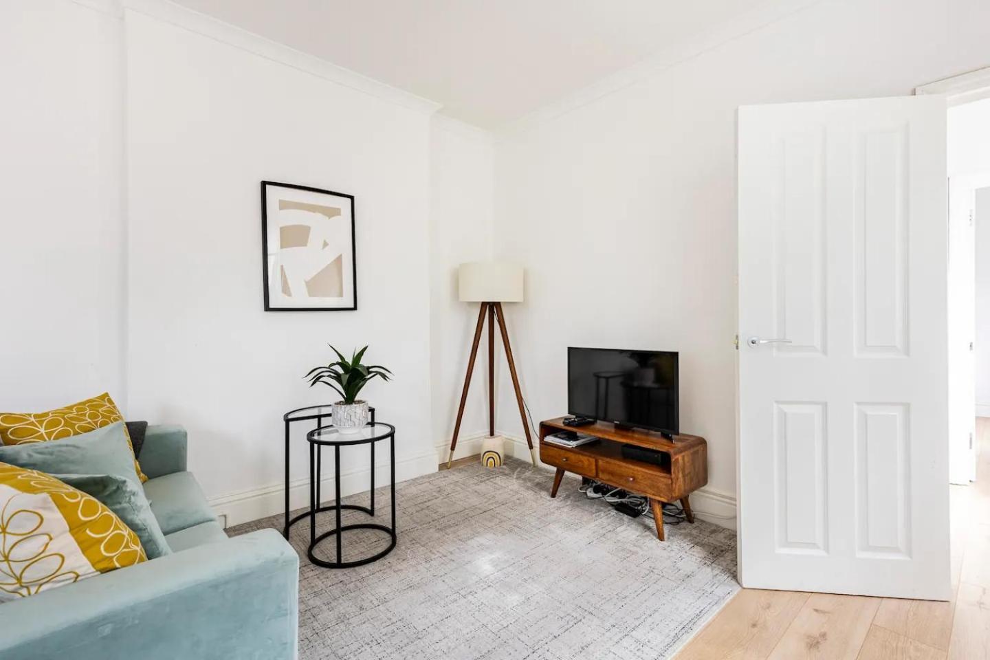 Stylish One Bedroom In Greater Londra