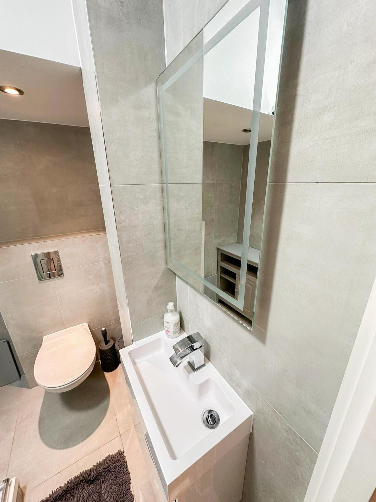 Apartment Charming 1-bedroom Haven Near The Shard In Elephant & Castle *