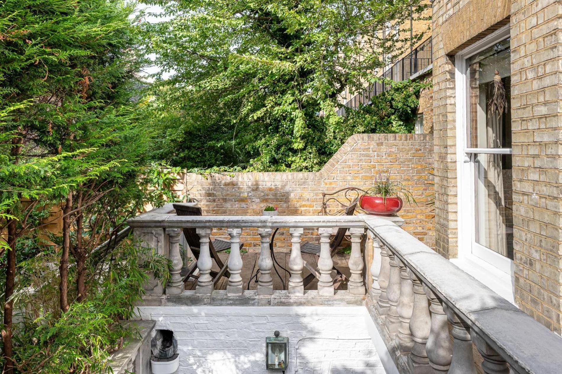 Apartment A Chelsea Retreat - 2 Bedroom With Garden And Parking London