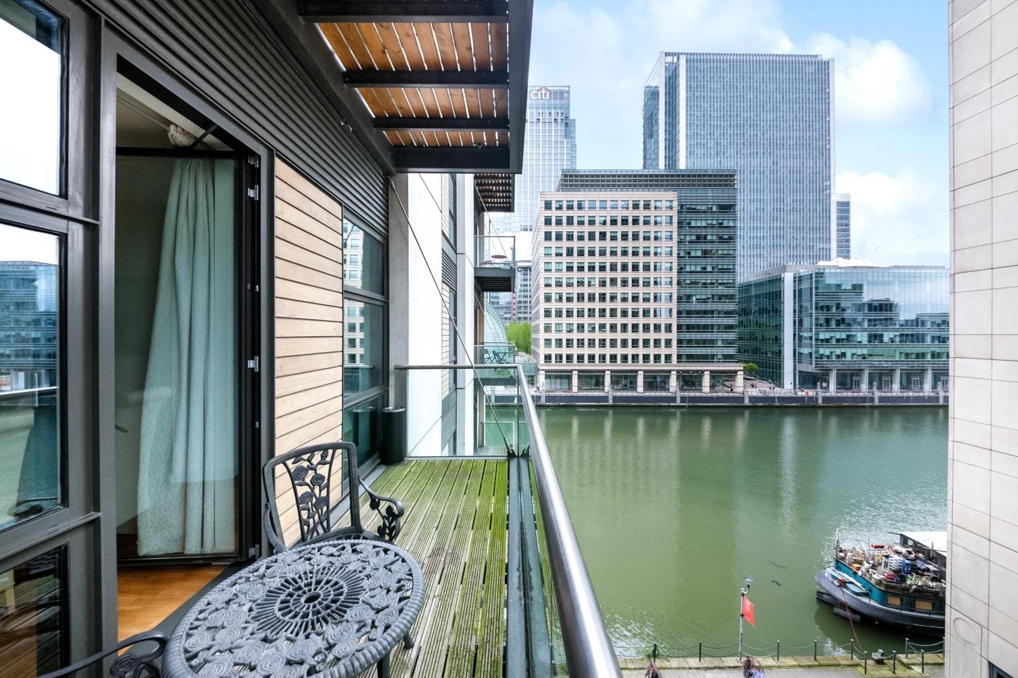 Leilighet Londwell, Canary Wharf River Thames Balcony London