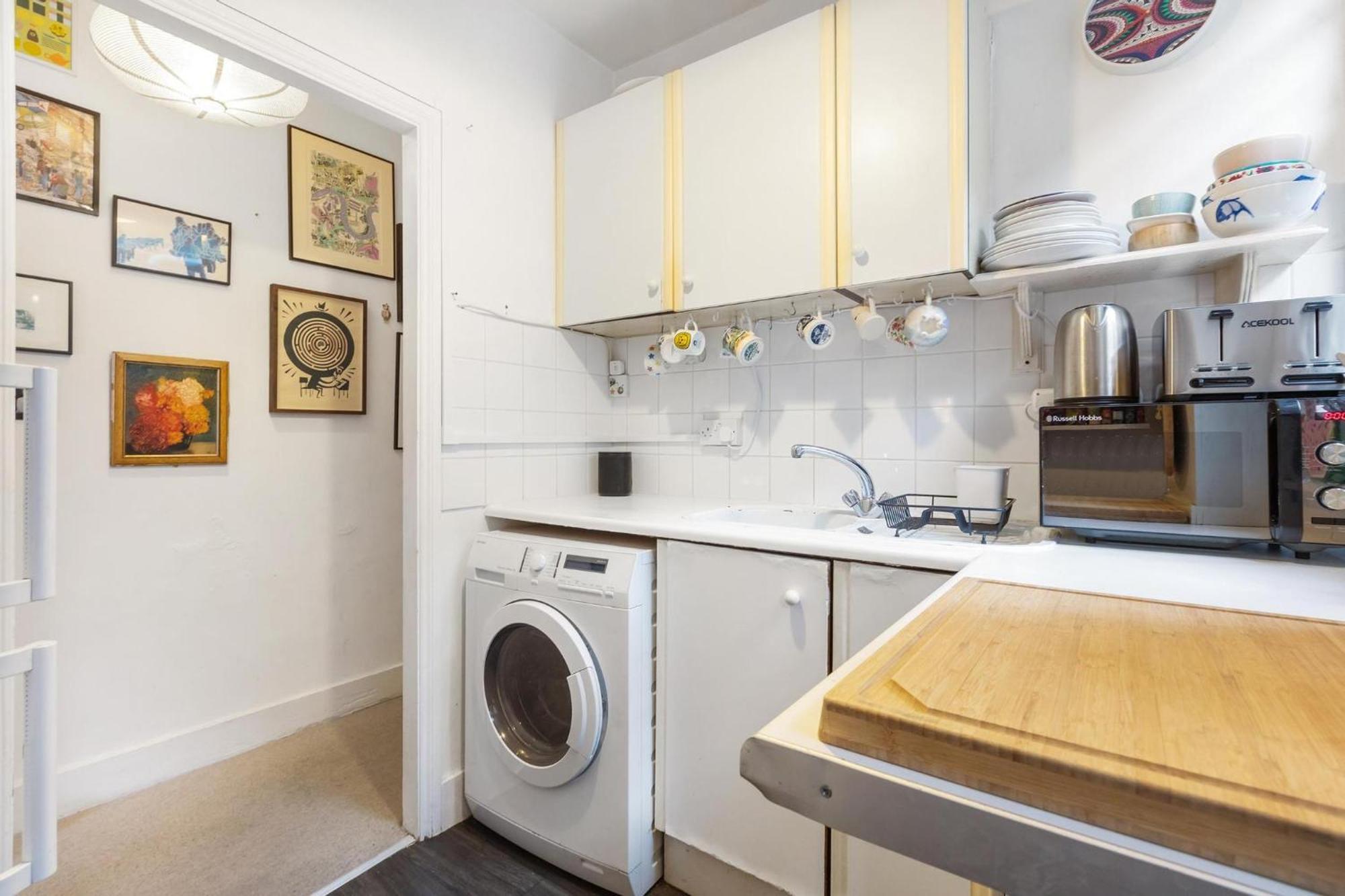 Garden Flat. Tottenham Hale. 20mins2central Londra