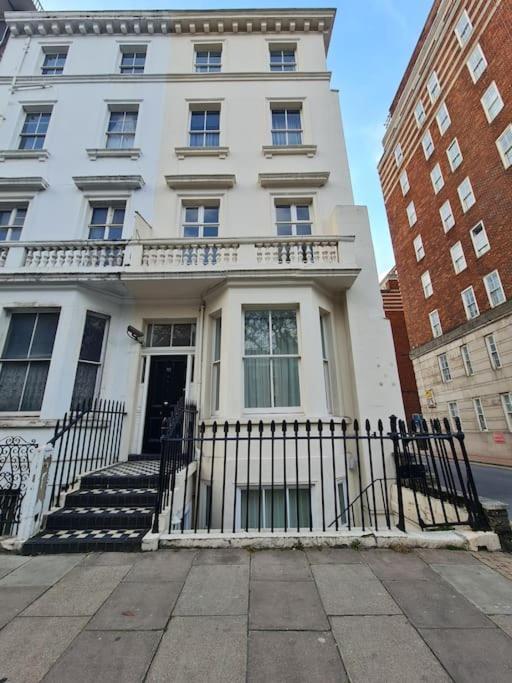 Apartment Stunning Flat London