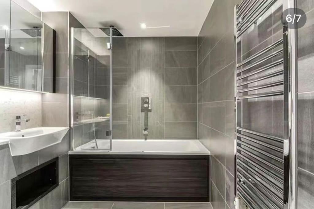 Lux 2 Bdr In Eastend Near Aldgate East Station