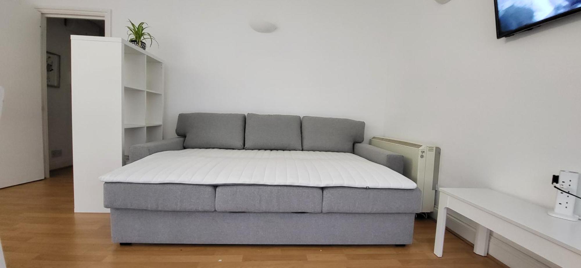 1 Bed, G-floor Close To O2, Excel And Airport London