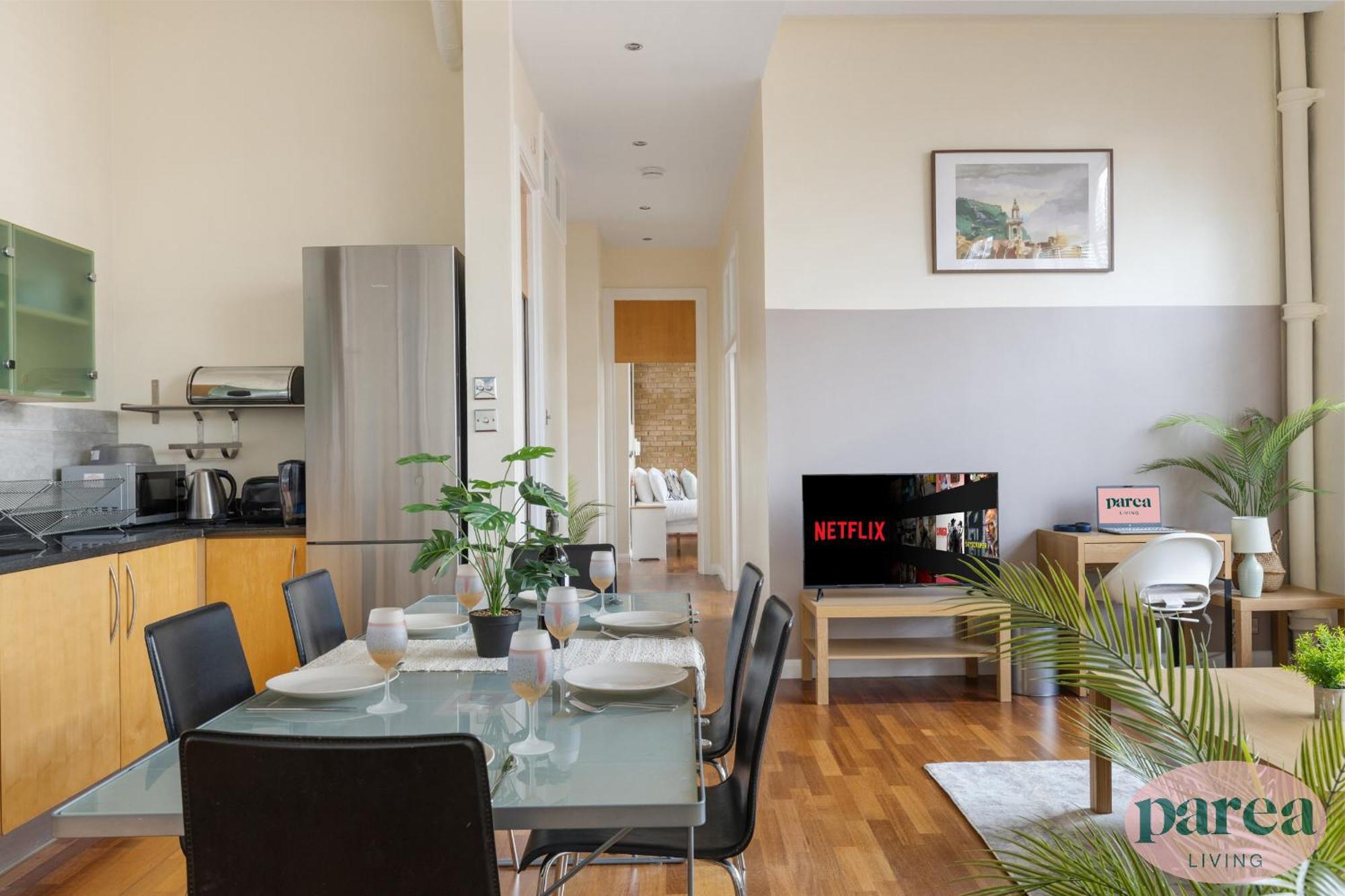Lejlighed Parea Living - Spacious 3 Bed Flat, Canary Wharf Views With Parking *