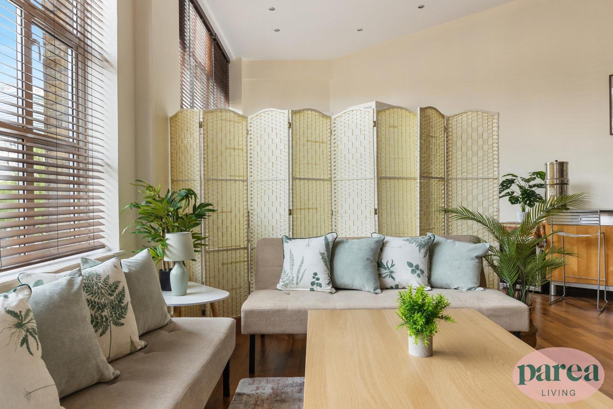 Lejlighed Parea Living - Spacious 3 Bed Flat, Canary Wharf Views With Parking