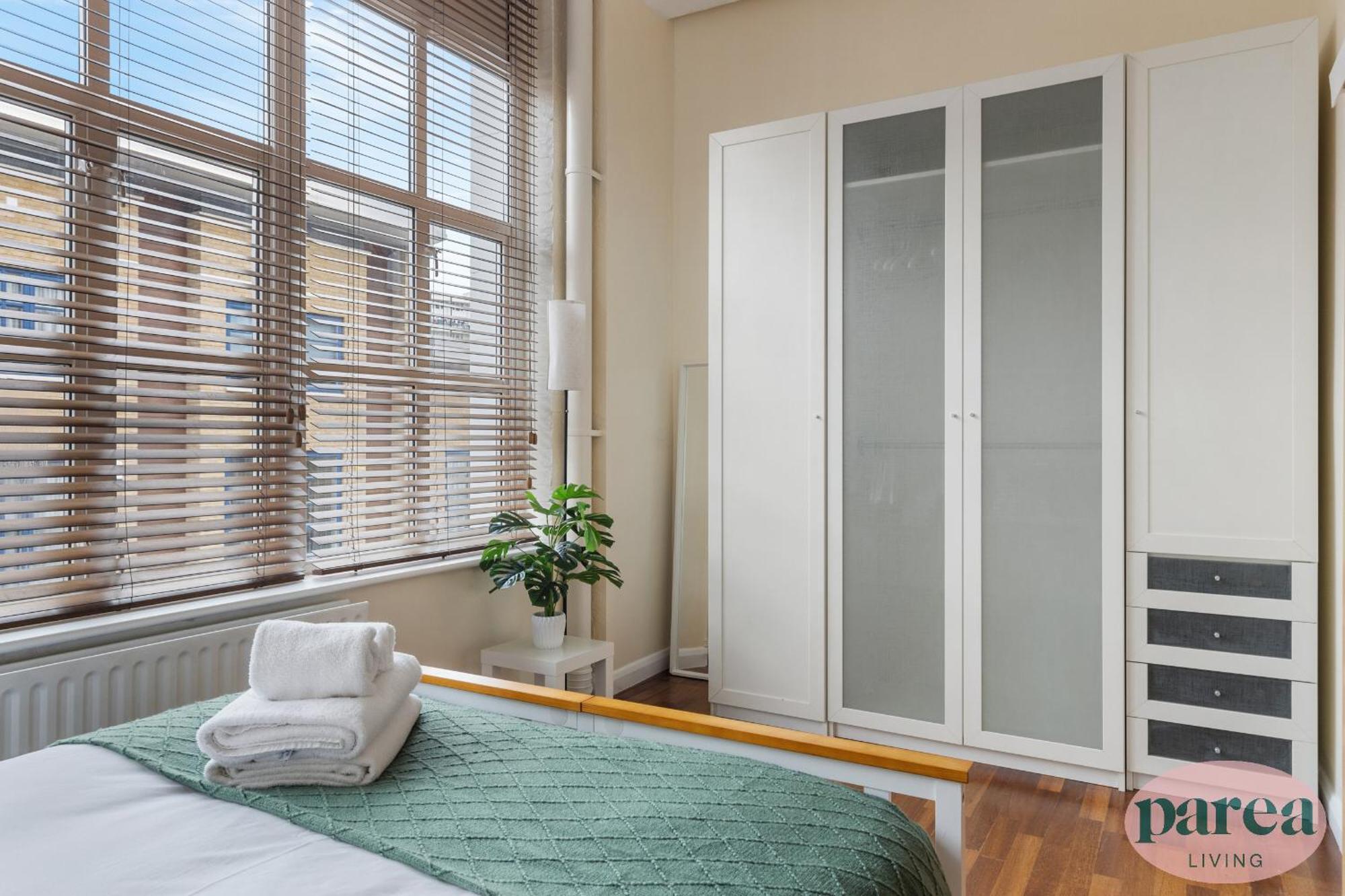 Lejlighed Parea Living - Spacious 3 Bed Flat, Canary Wharf Views With Parking