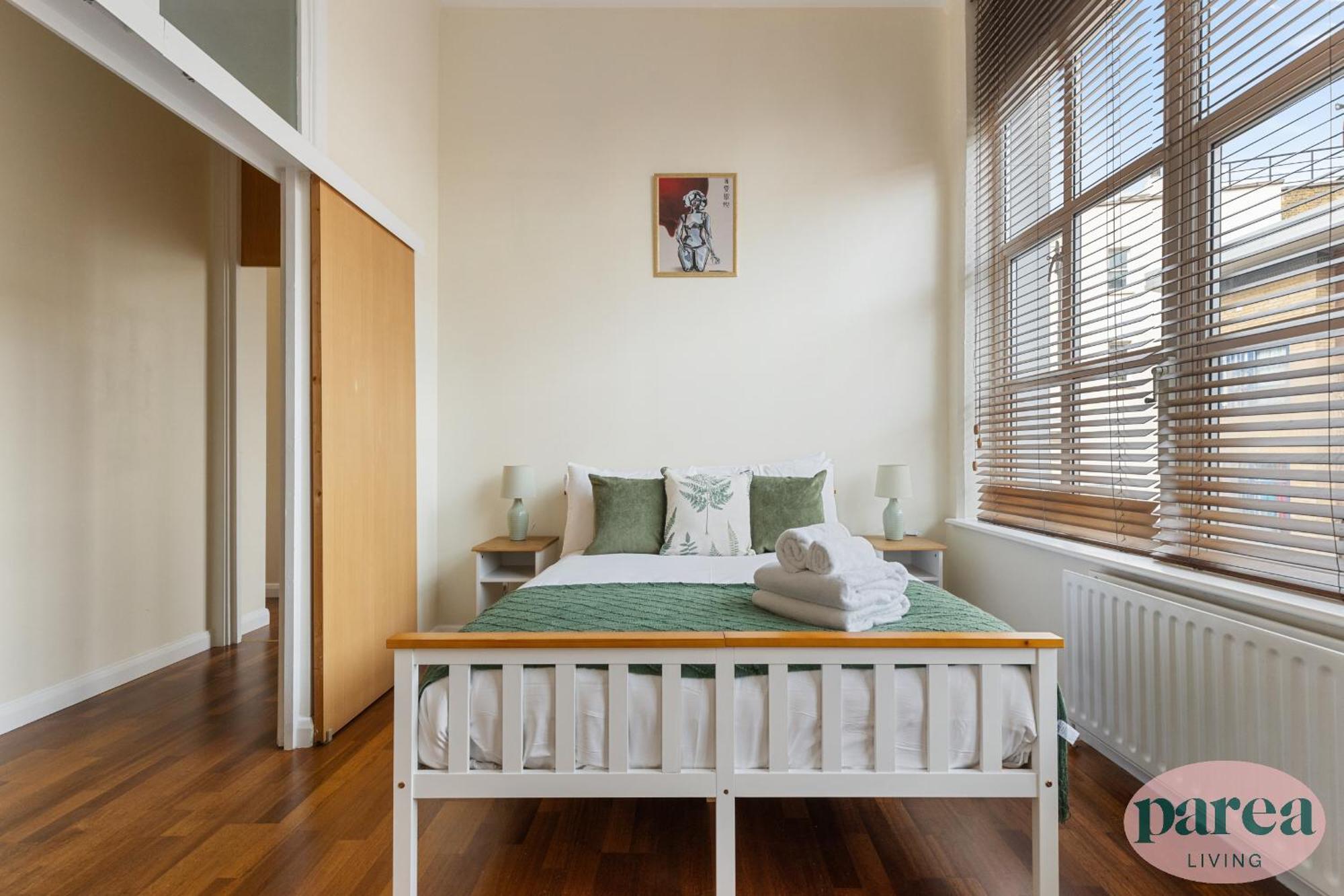 Lejlighed Parea Living - Spacious 3 Bed Flat, Canary Wharf Views With Parking