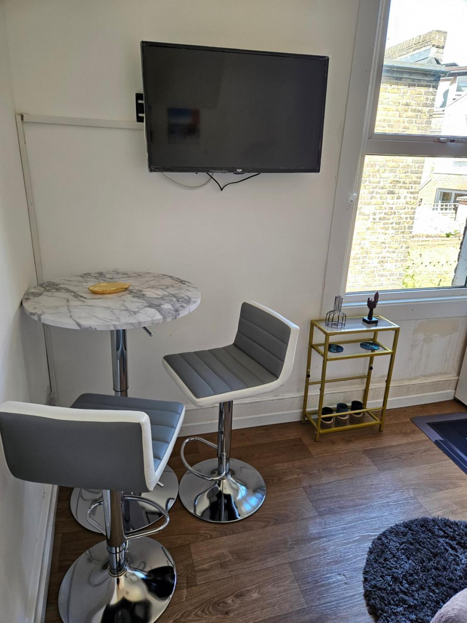 Lejlighed Tiny Studio, 30 Min To St. Pancras, North *
