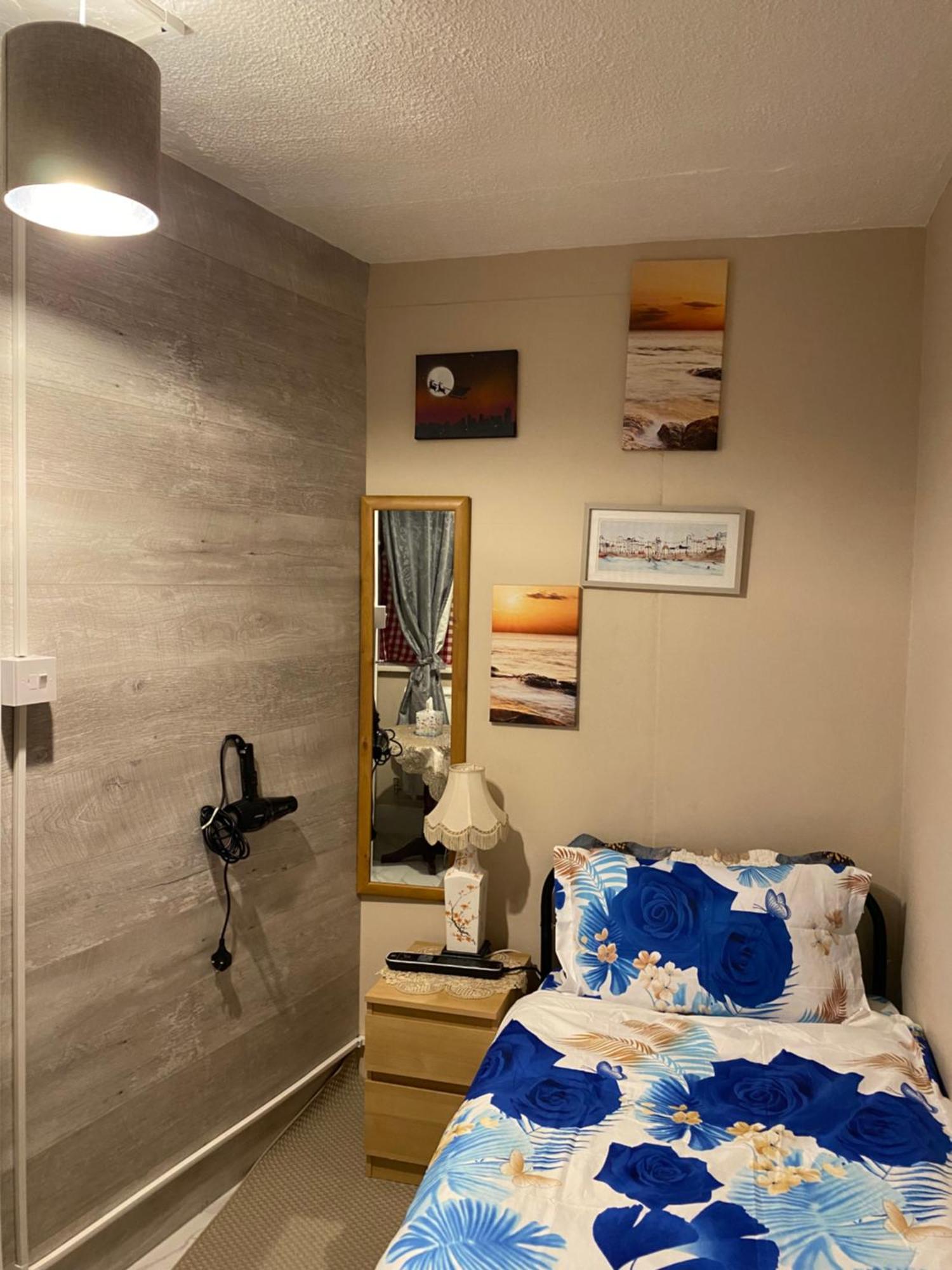 Rum i privatbostad House 220