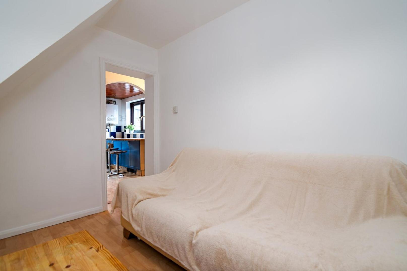 Pensionat Guestready - 4br In Surrey Quays Canada Water London