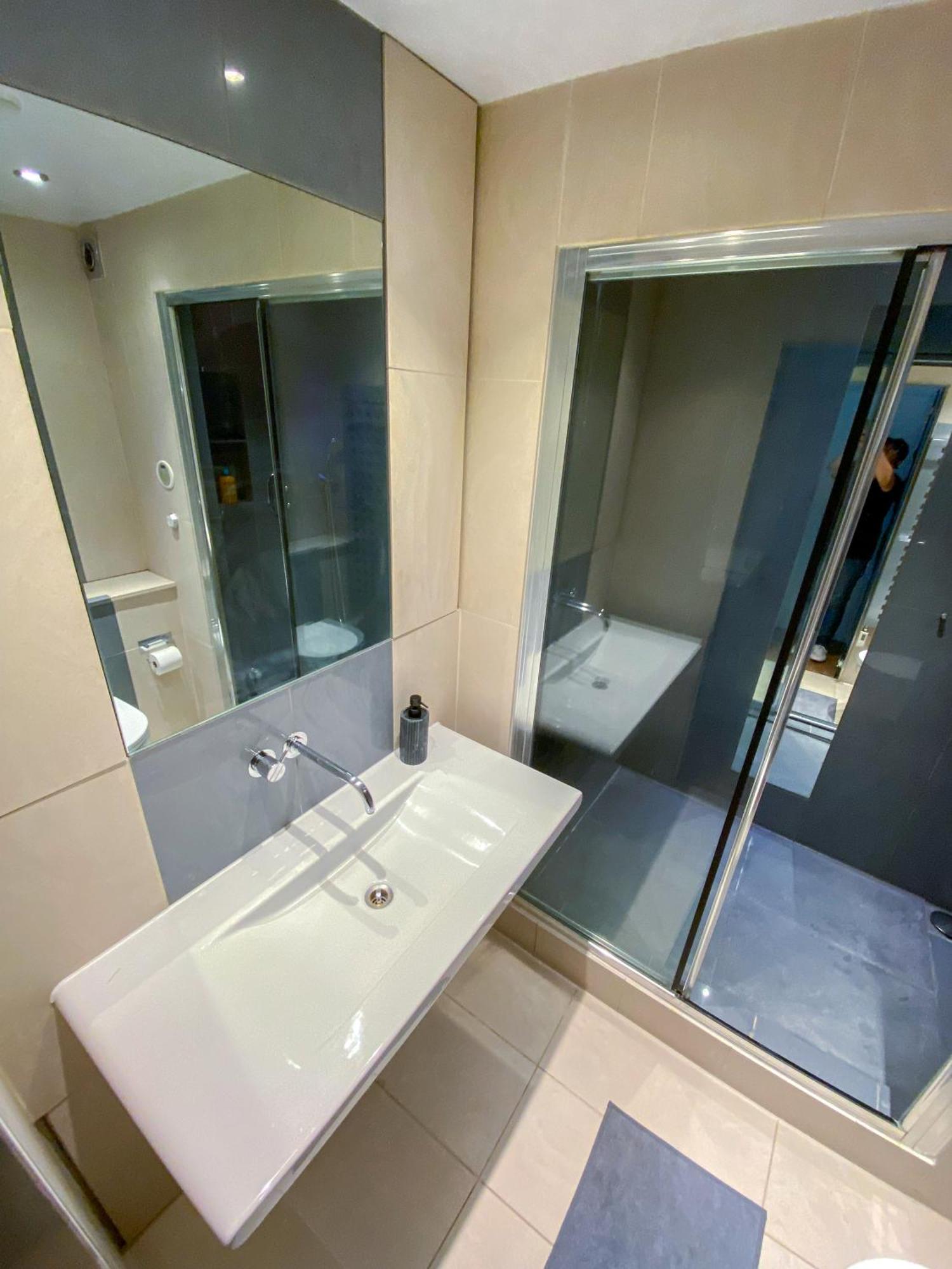 Appartement 3 Bedroom Flat With Sauna 2,5 Bath, Sloane Square, Chelsea, Londen