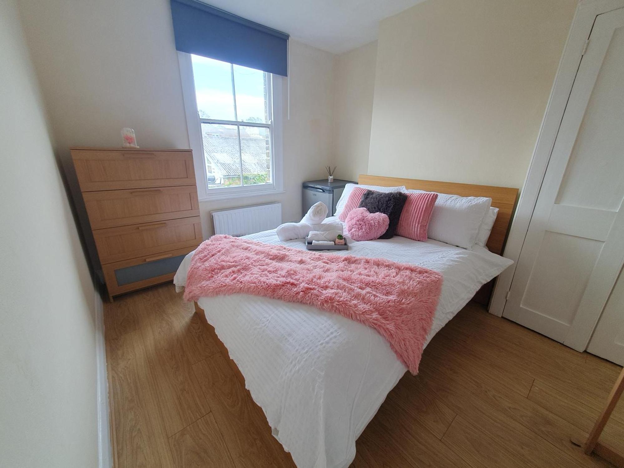 Comfy Bedroom D Londen