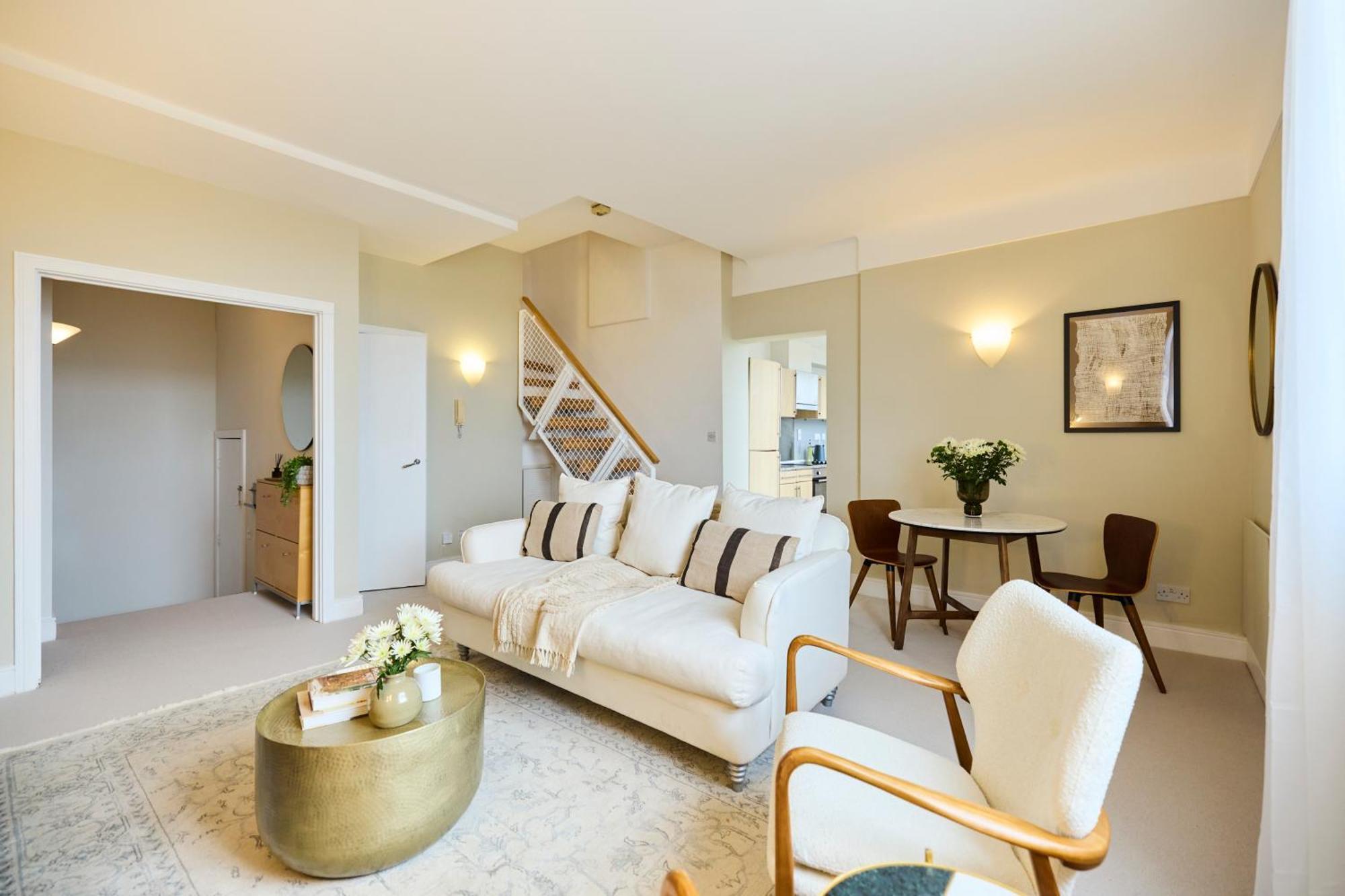 Apartment The Manor Gardens Retreat - Captivating 1bdr Flat With Terrace *