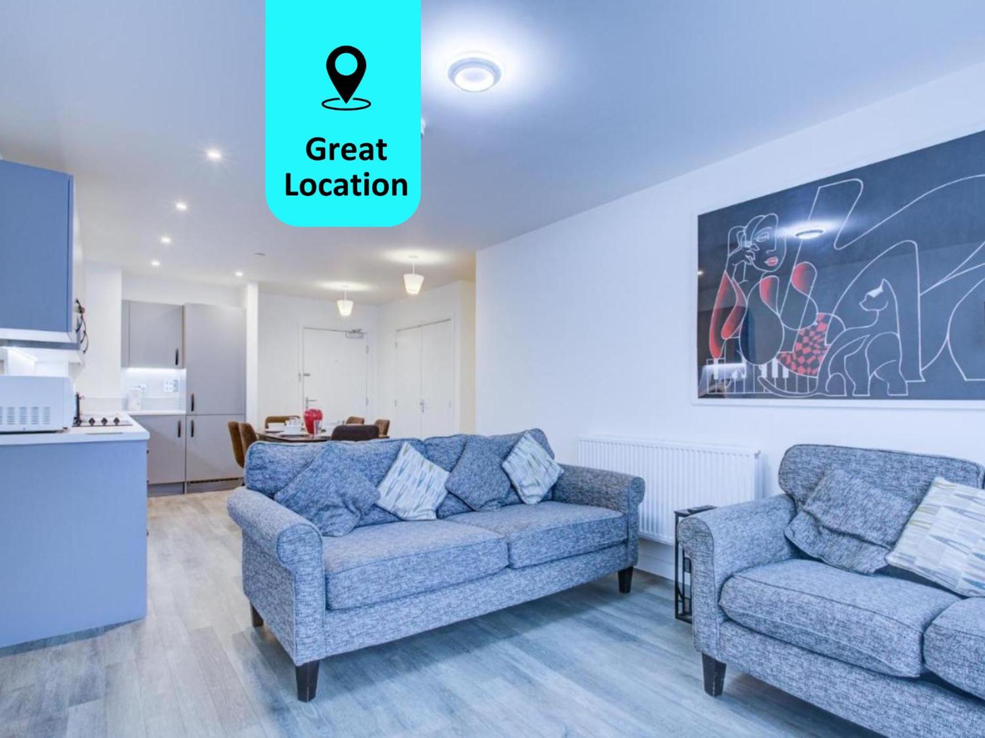 2 Bed 2 Bath Modern In East Acton Apartment *