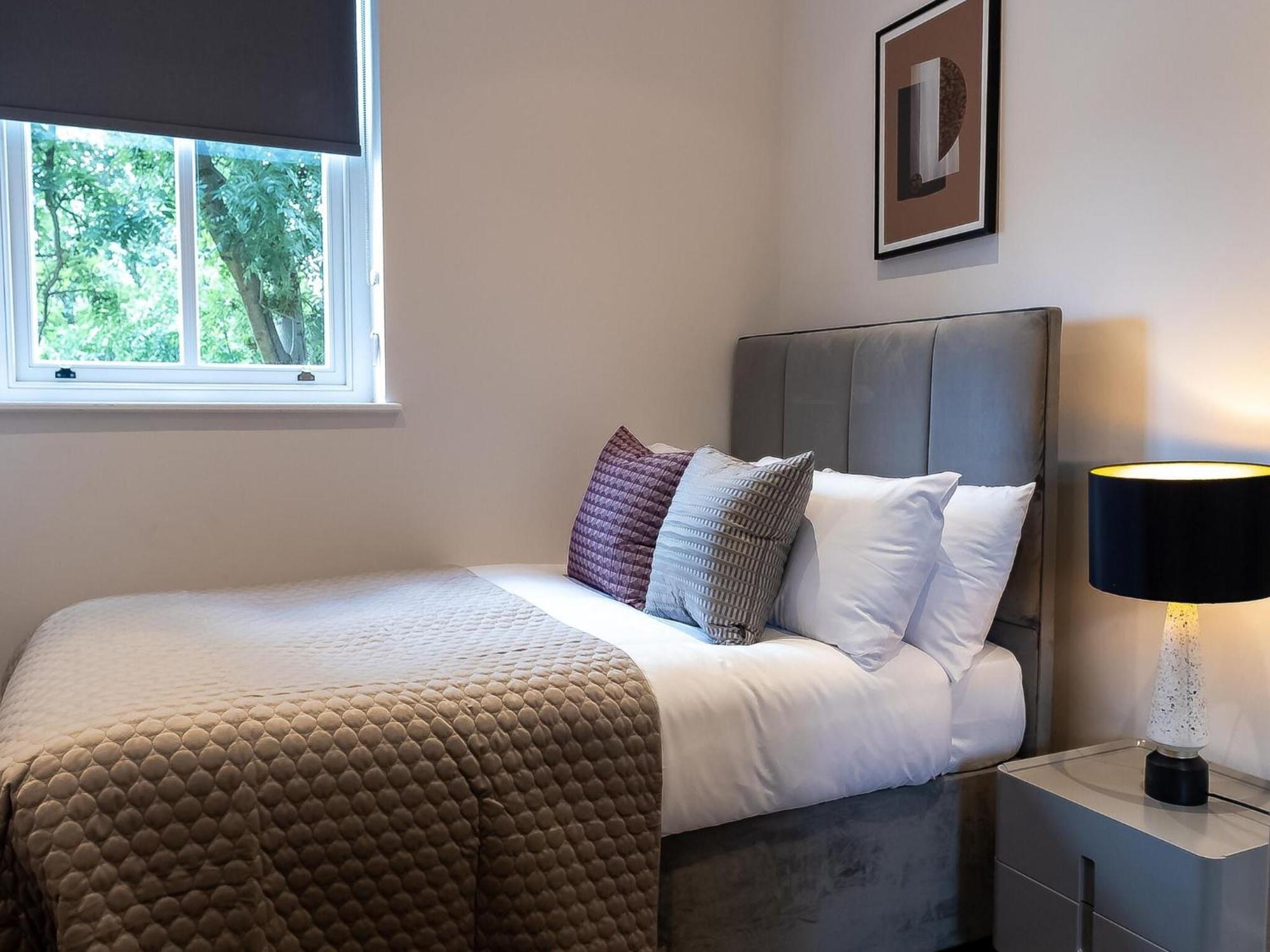 Premier Near Camden Markets Very Close To Tube Stations By Sojo