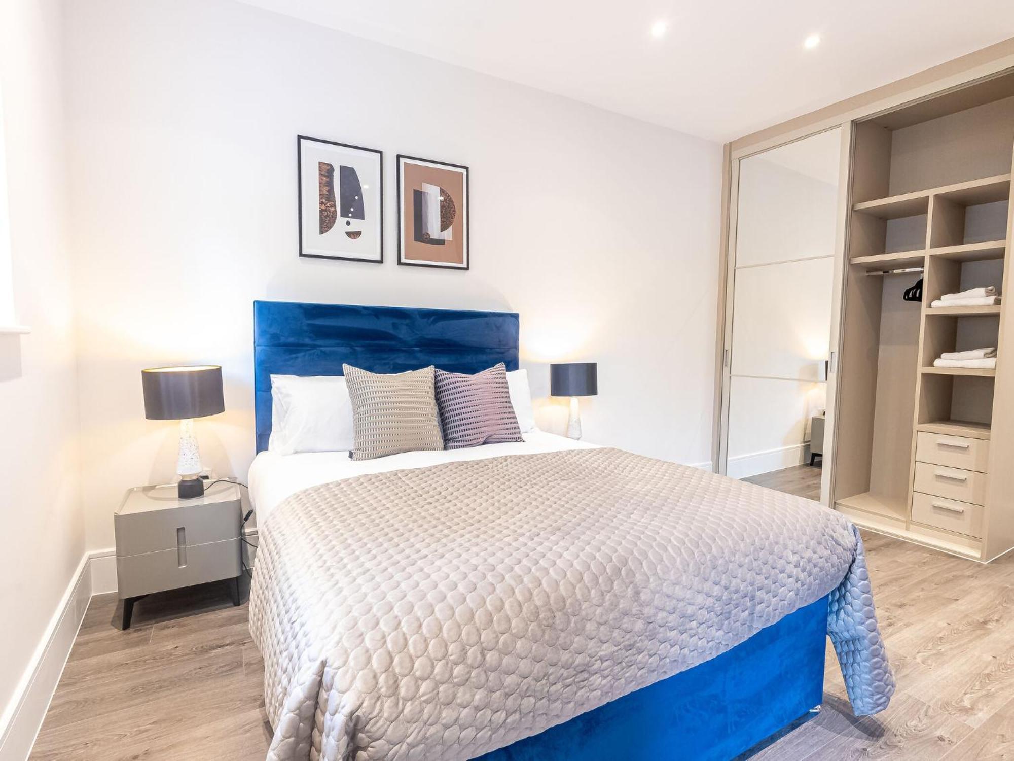 Premier Near Camden Markets Very Close To Tube Stations By Sojo