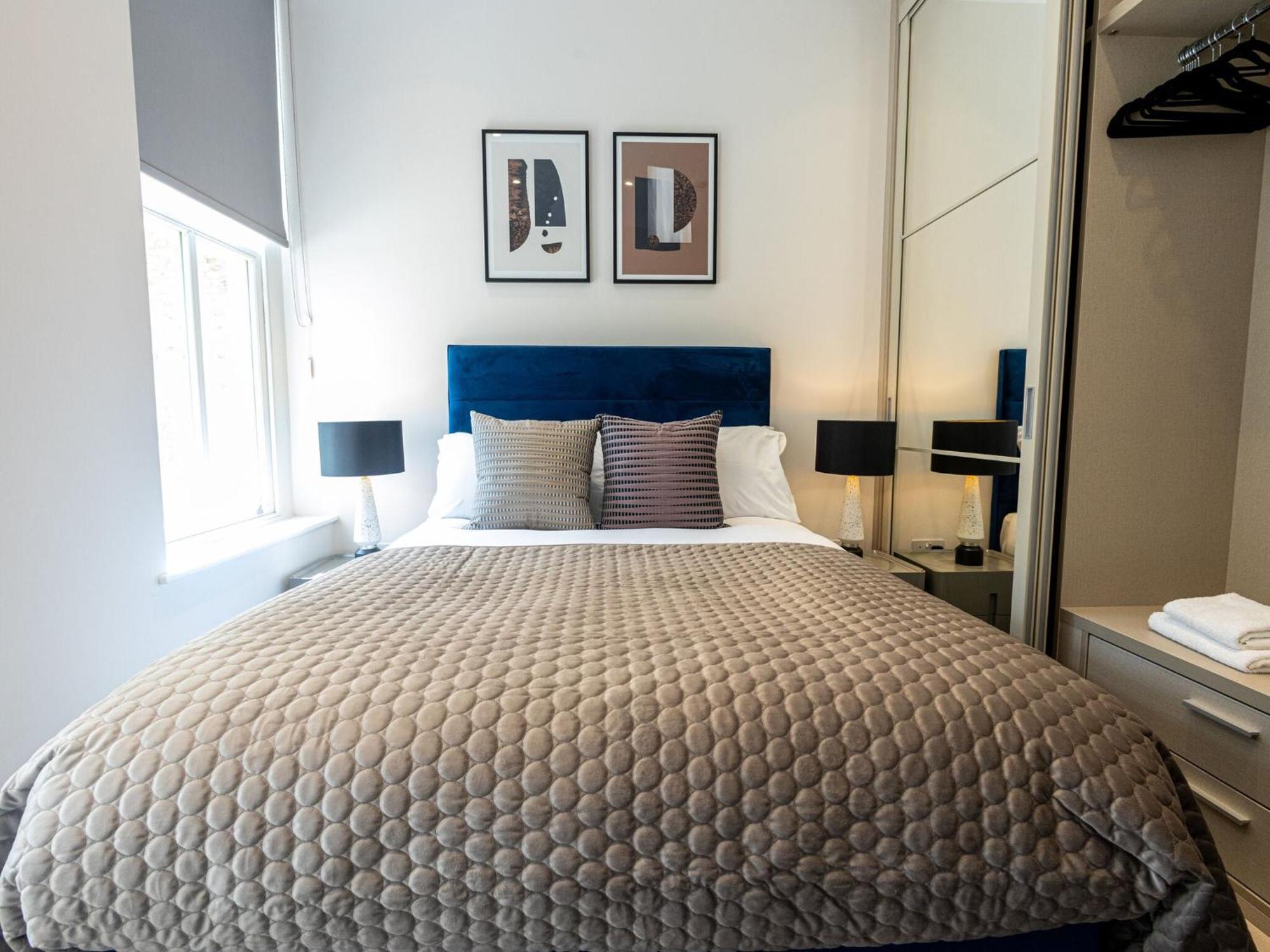 Premier Near Camden Markets Very Close To Tube Stations By Sojo