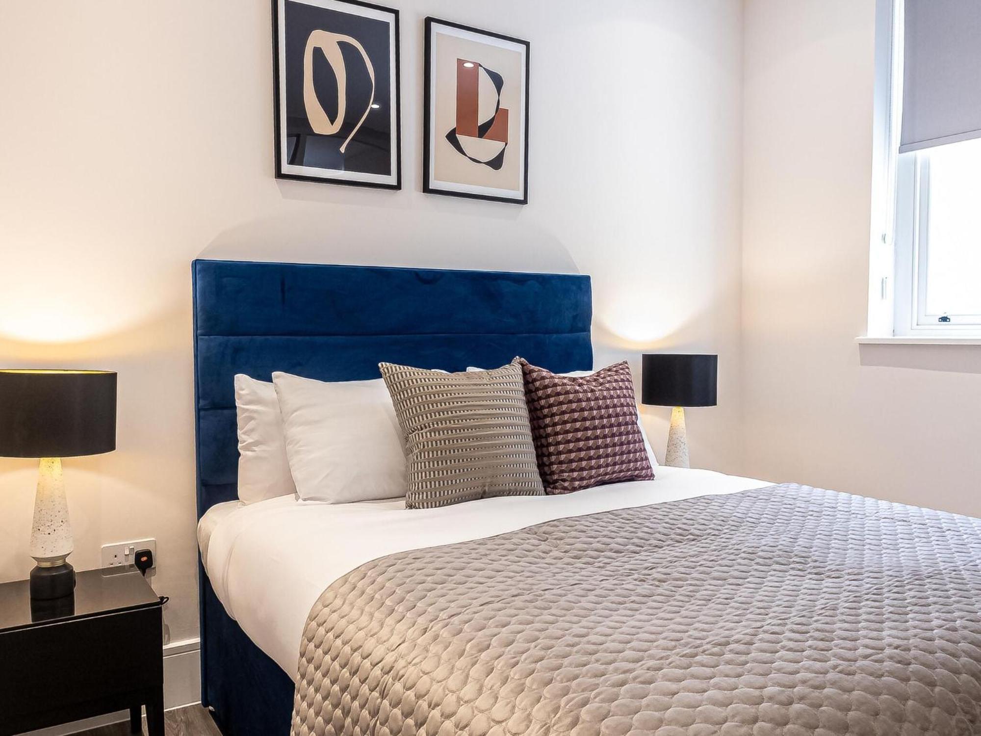 Premier Near Camden Markets Very Close To Tube Stations By Sojo
