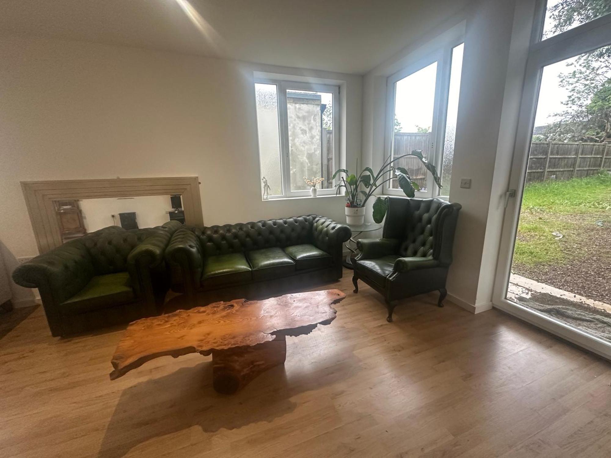 Vakantiehuis North A Spacious 7 Bedroom House Accommodating Up To 18 People Complete With Own Gym And Table Tennis Londen