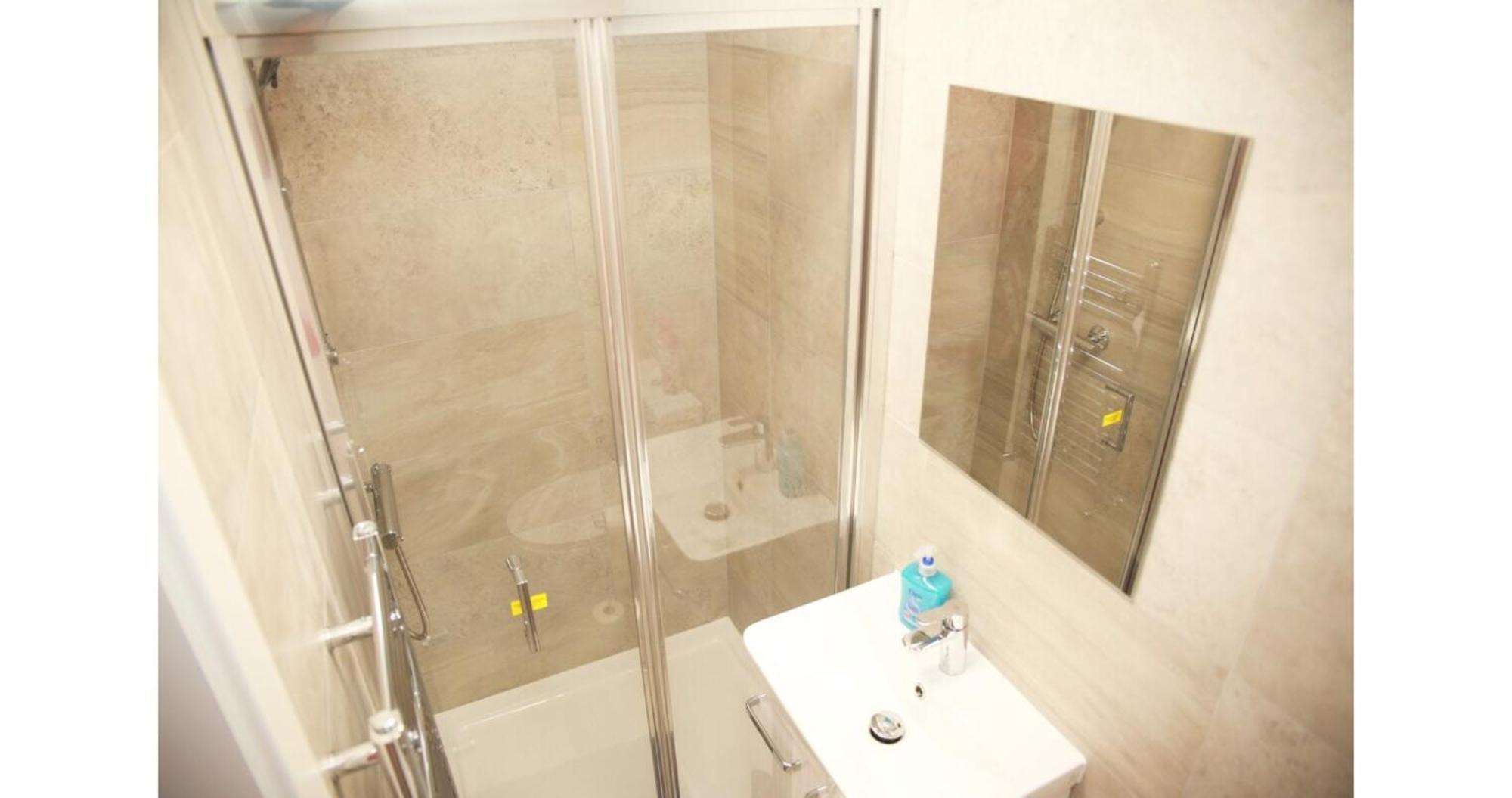 Cricklewood Deluxe Ensuite Gjestgiverier *