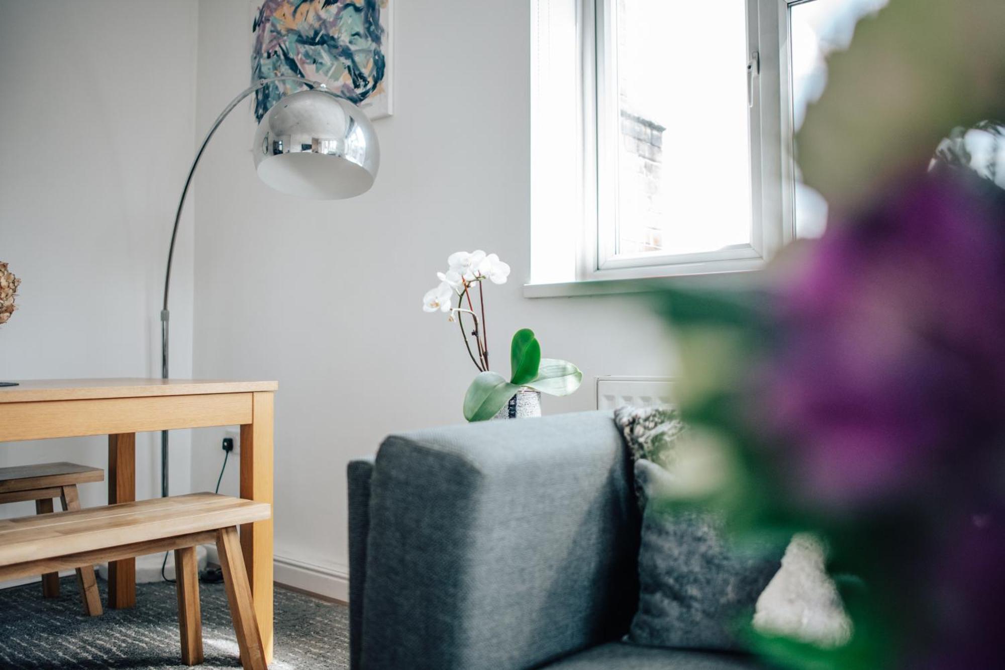 2 Bed Hoxton Flat With Wifi Apartment *