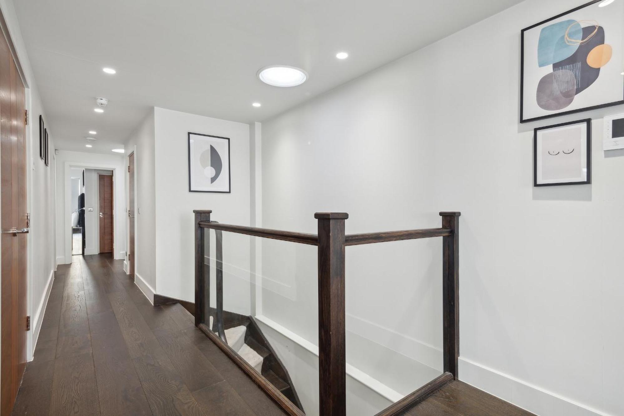 Leilighet 3br Penthouse With Terrace - Cityapartmentstay