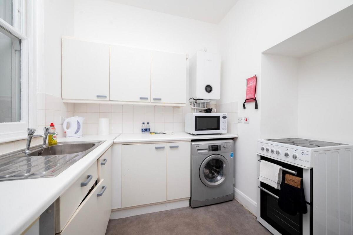 Appartamento Spacious Minimalist 1br Flat In