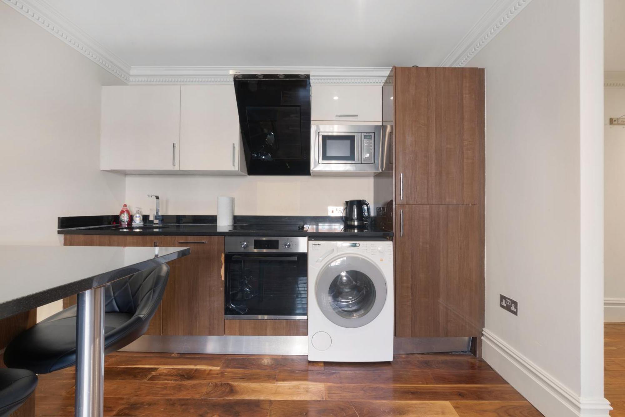 Delux 1 Bd Regents Park Nw8 * Londra