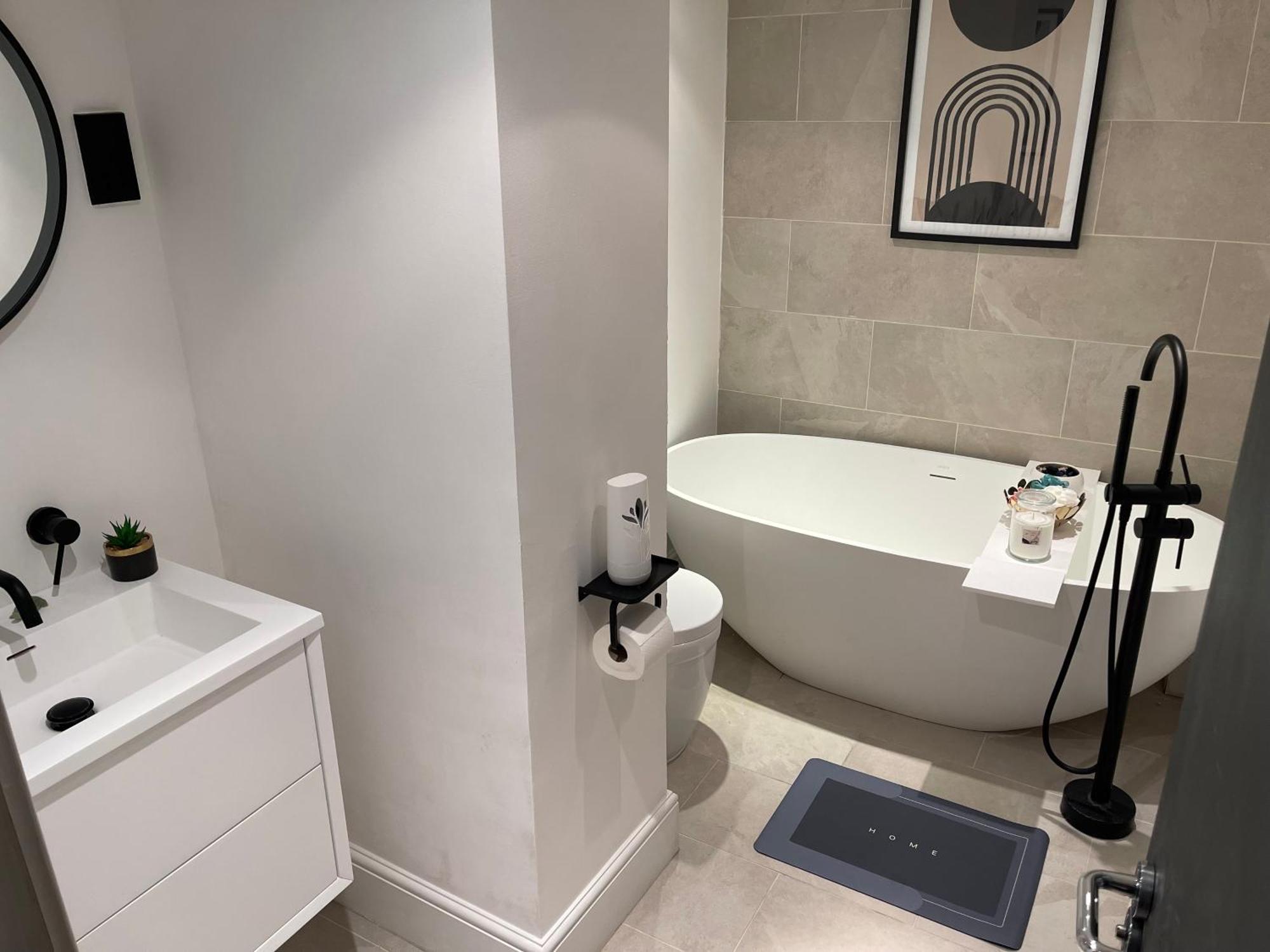 Immaculate 2-bed In * Londres