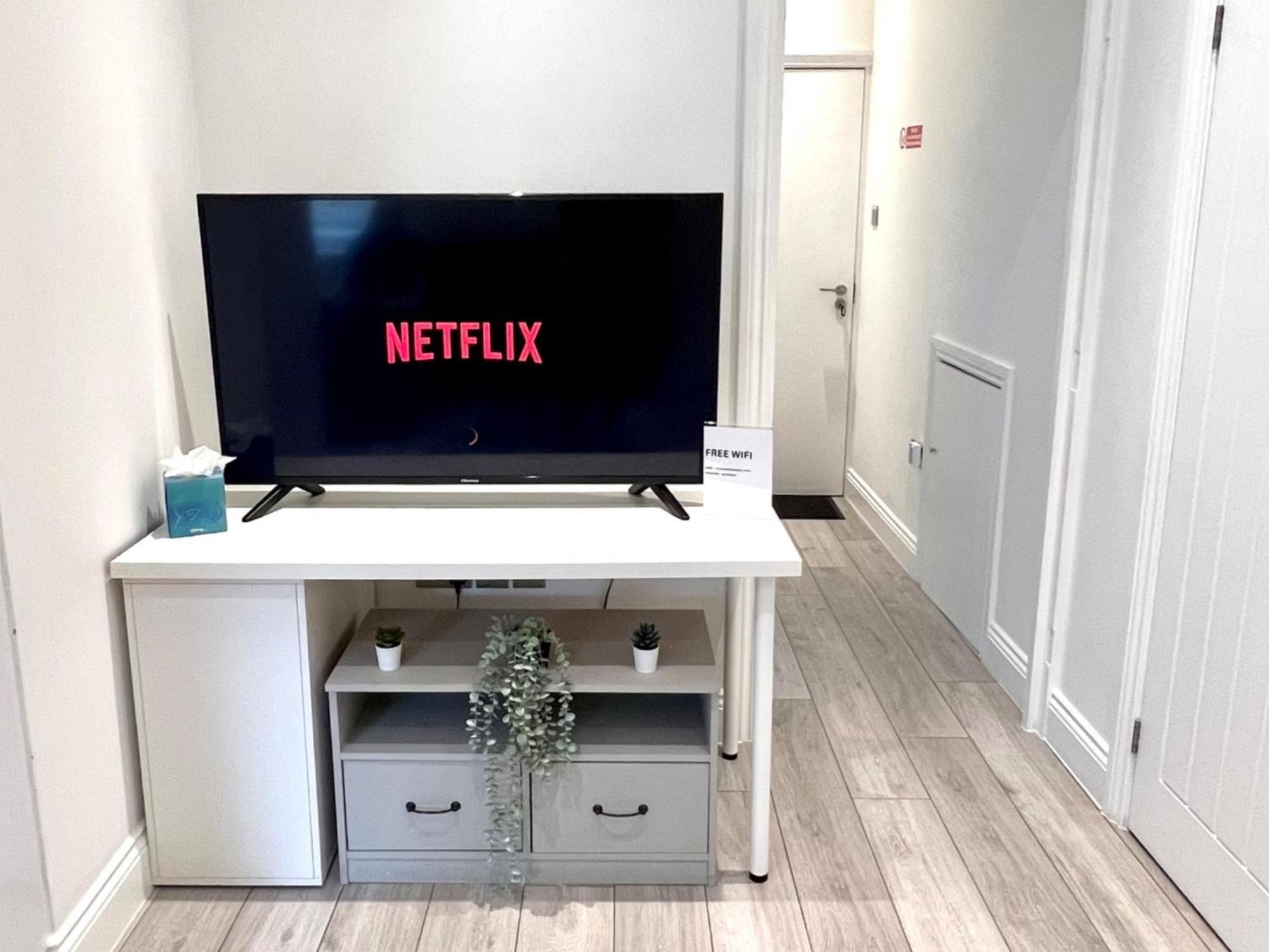Flat In Shepherd's Bush London
