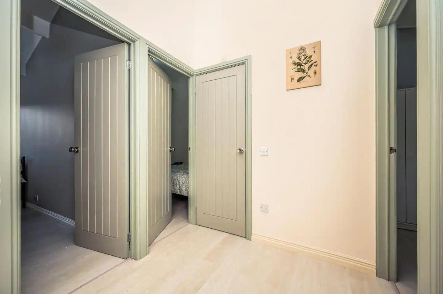 Pass The Keys Stylish Gardenten Mins To Semesterbostad *