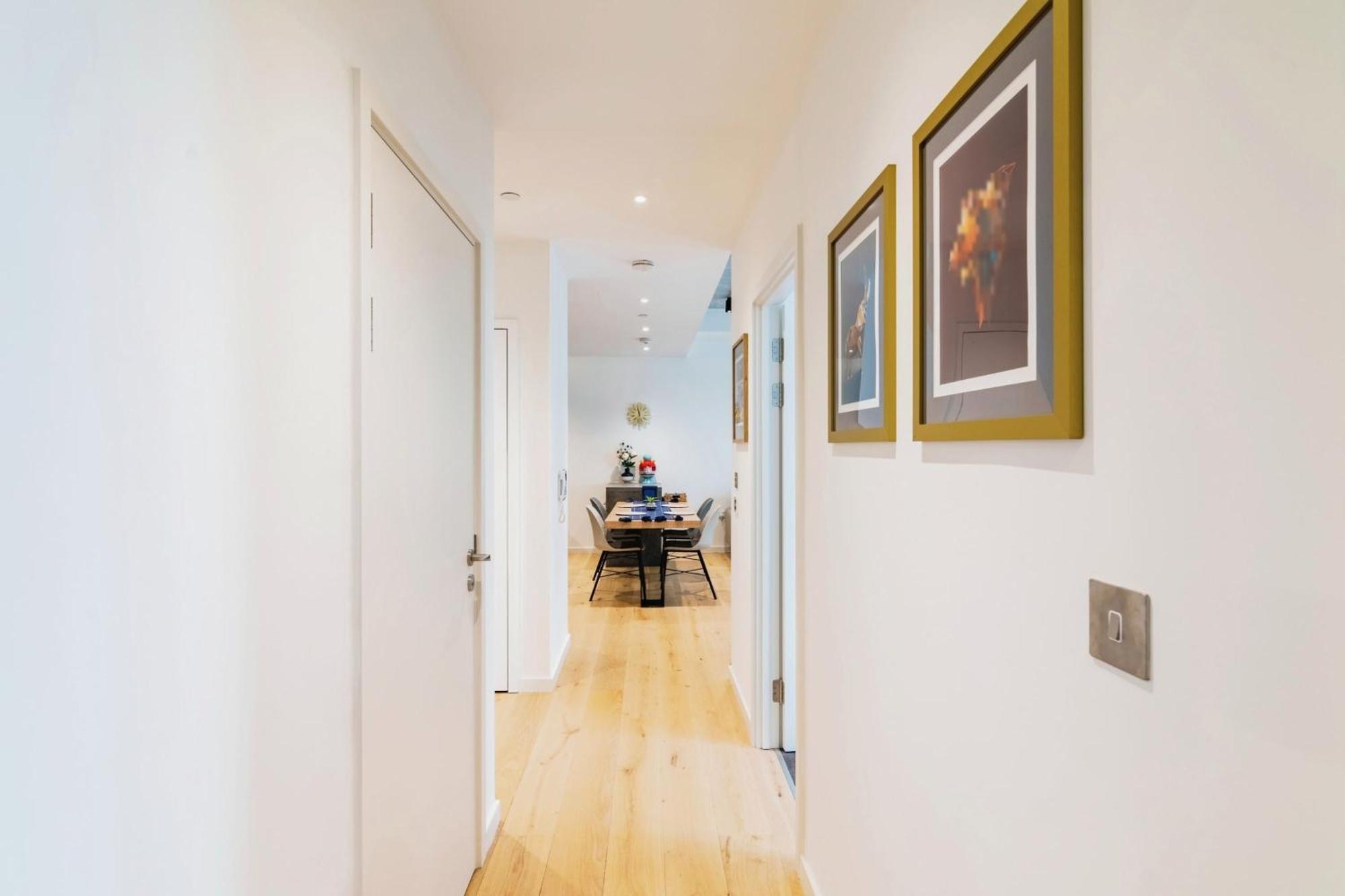 Leilighet Chic 2 Bedroom Flat With Balcony London