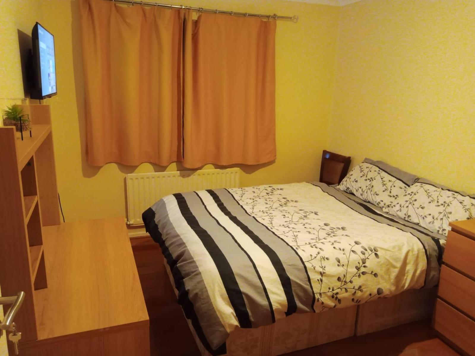 Greenwich Abode Guest house *