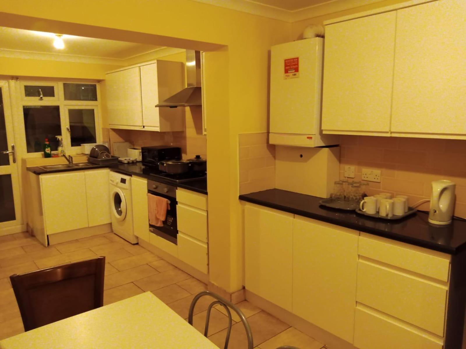 Guest house Greenwich Abode *