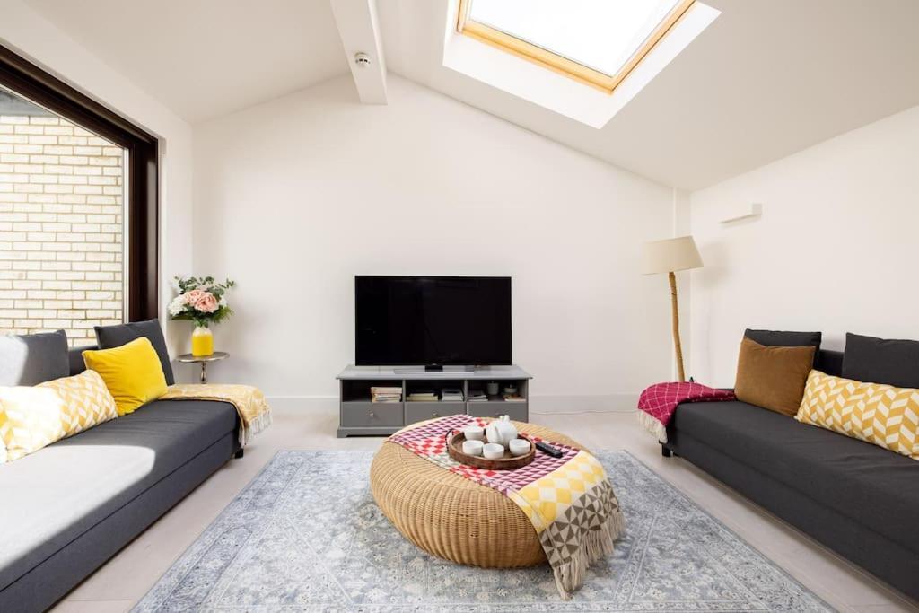 Feriehus Modern 3 Bedroom Townhouse By Wild Roses *