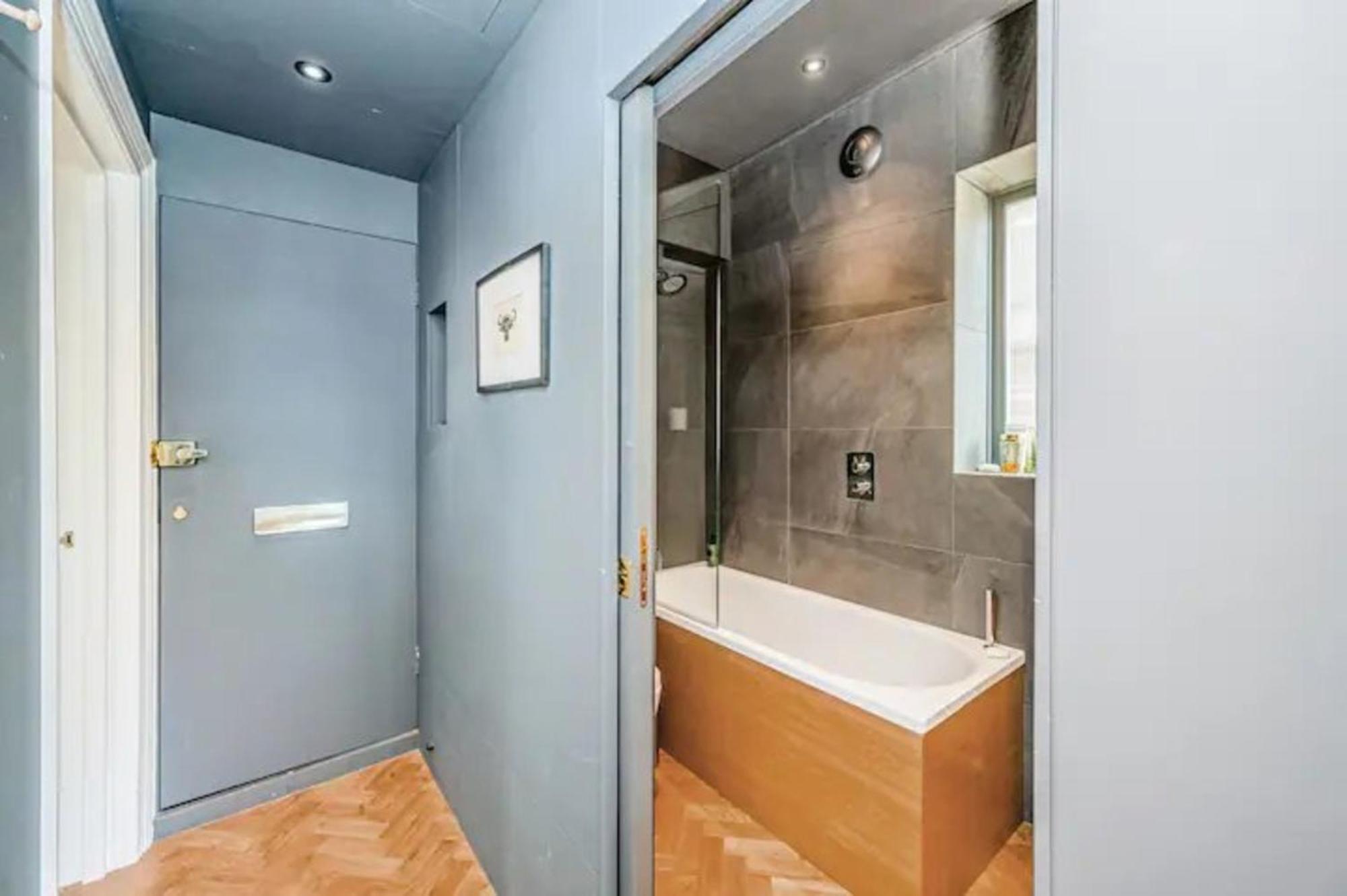 Pass The Keys Exquisite Flat - Minutes To Appartement