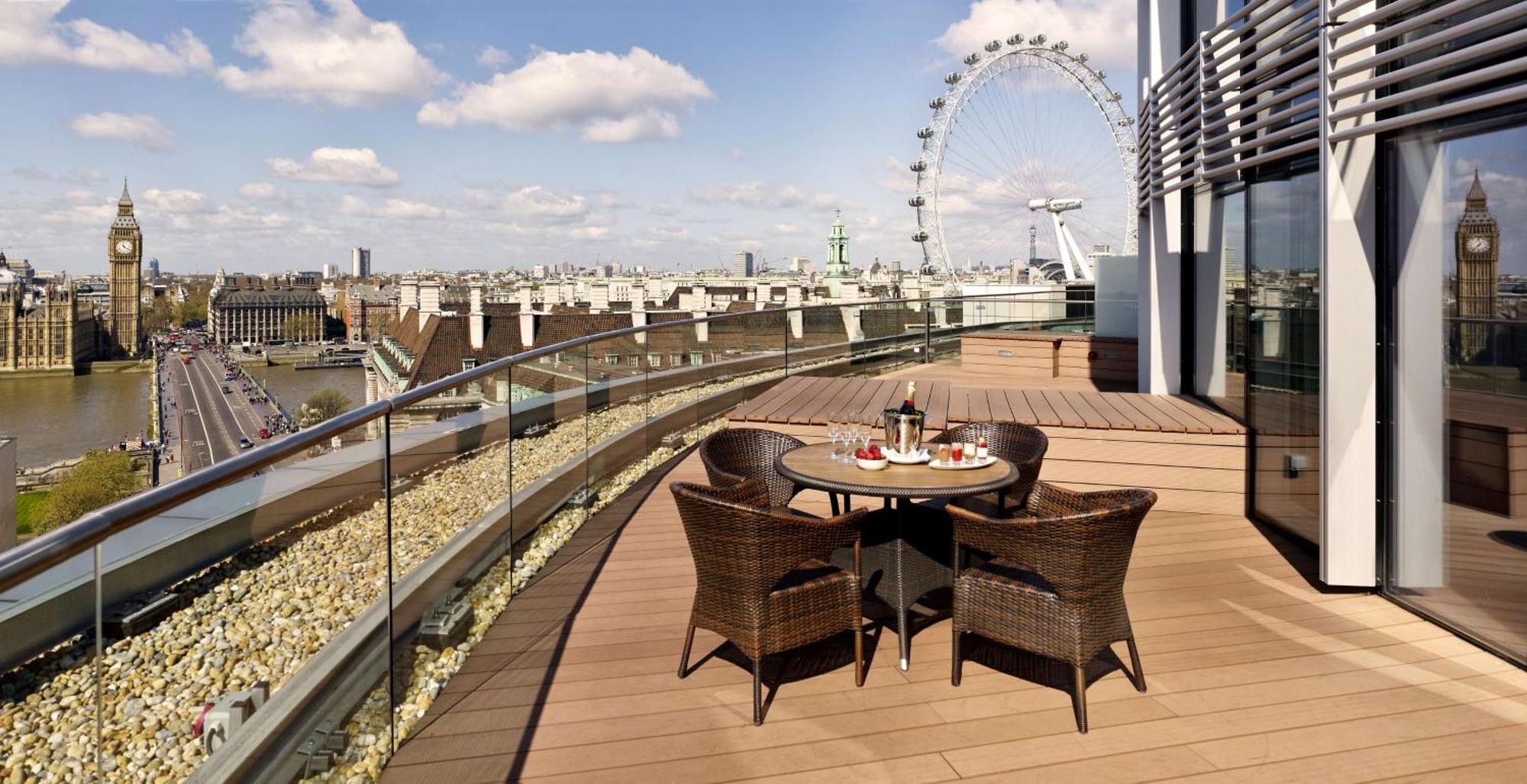 Park Plaza Westminster Bridge Hotel 4*