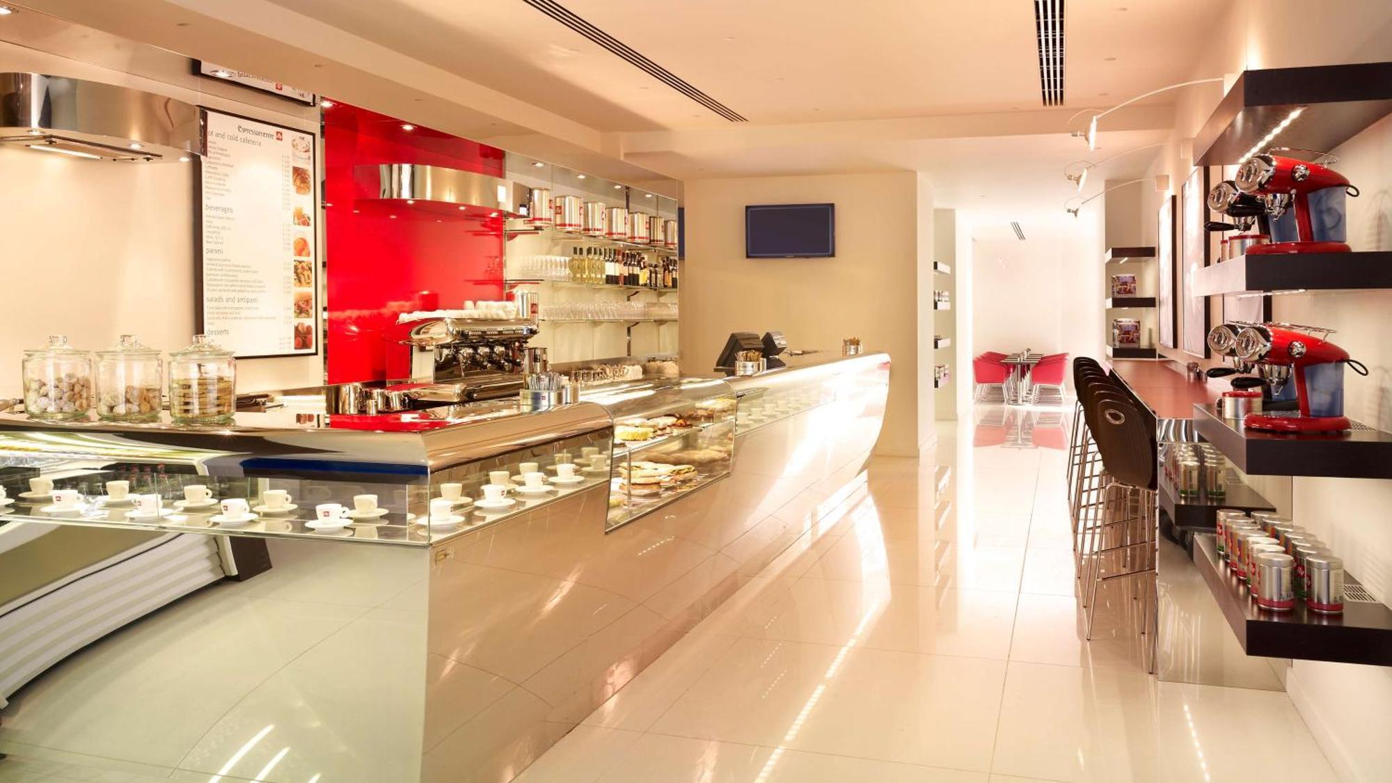 Park Plaza Westminster Bridge 4*